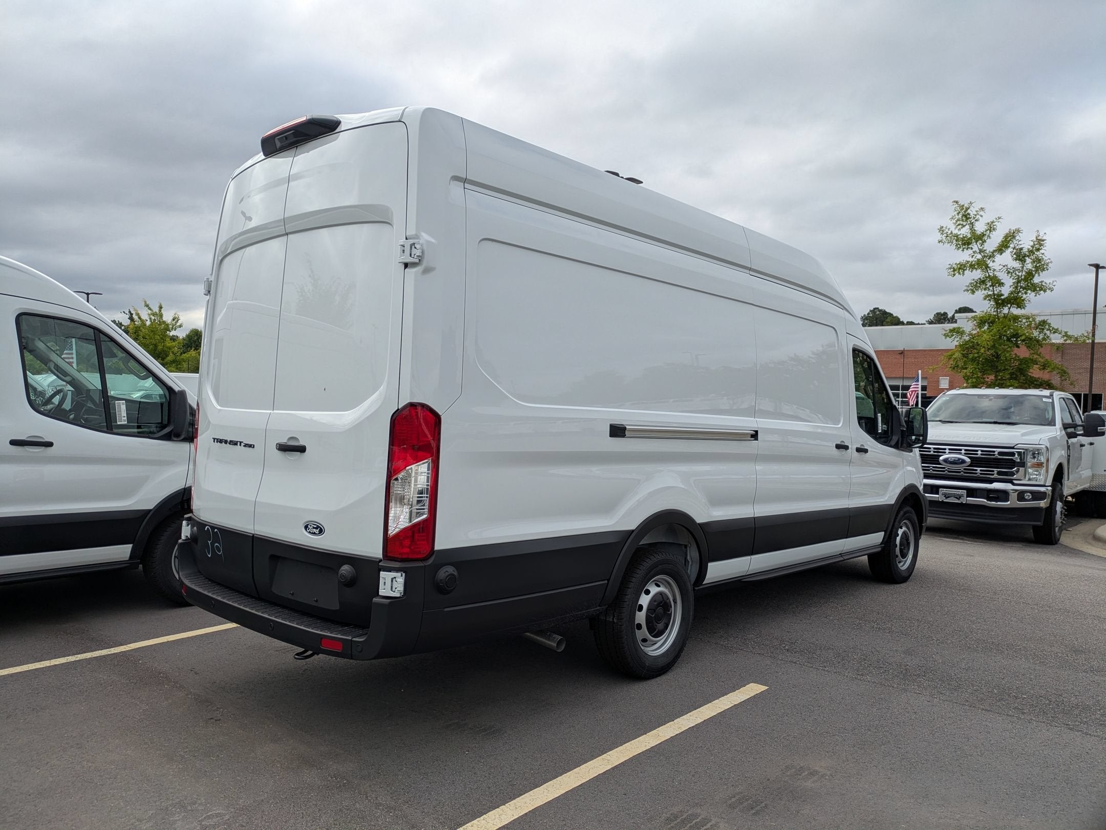 2026 Ford Transit Cargo Van Base
