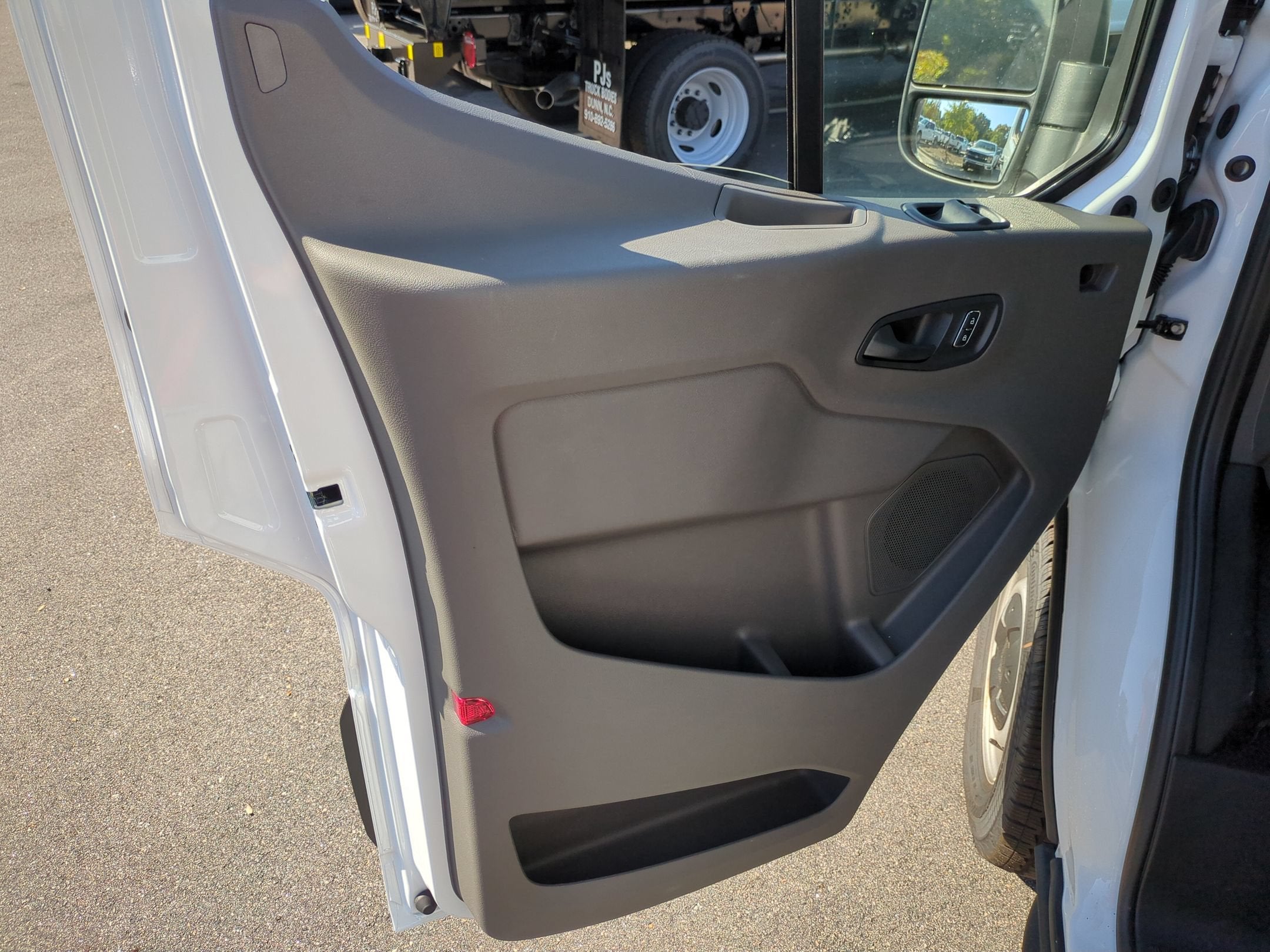 2026 Ford Transit Cargo Van Base