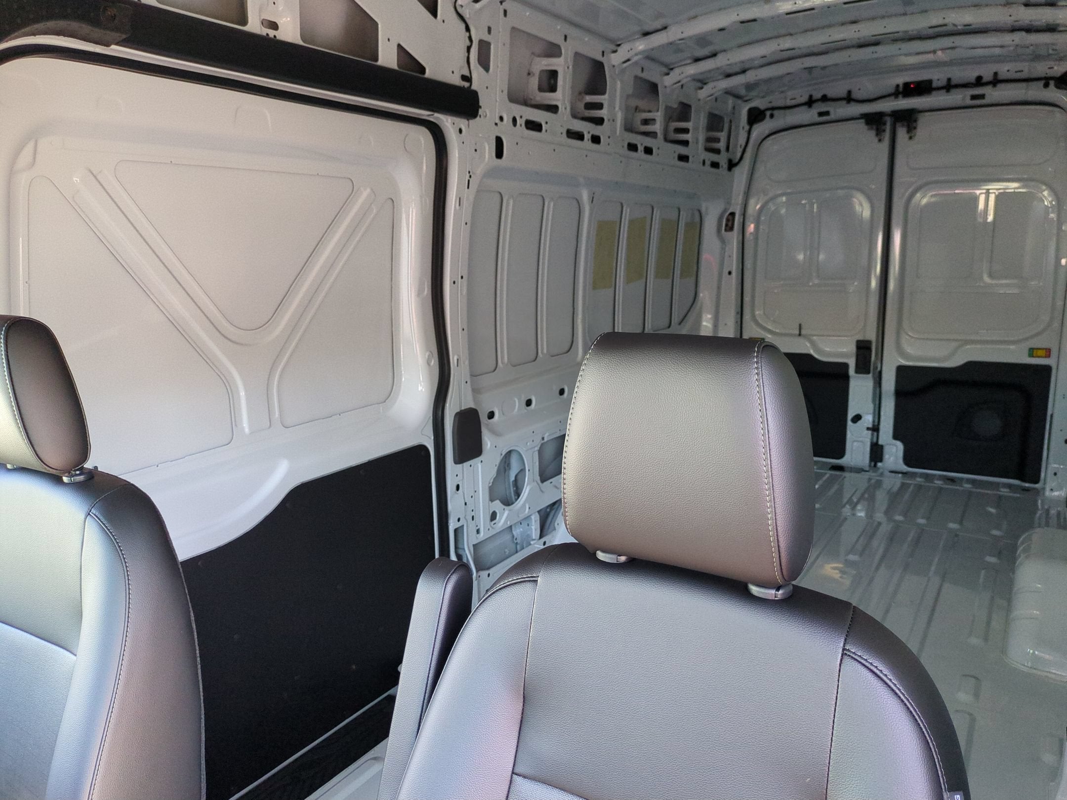 2026 Ford Transit Cargo Van Base