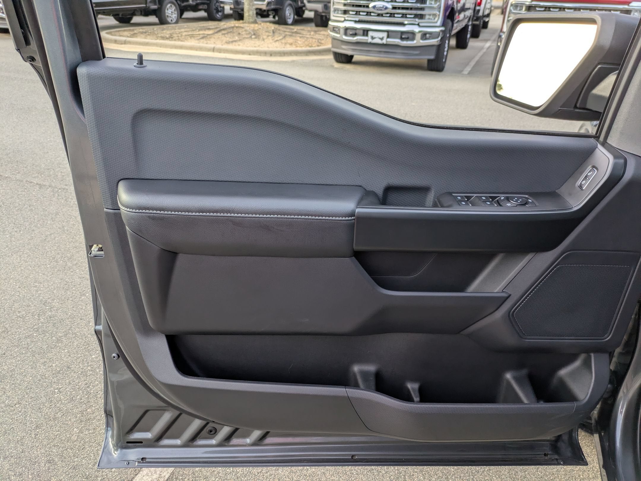 2026 Ford F-150 STX - Crossroads Courtesy Demo