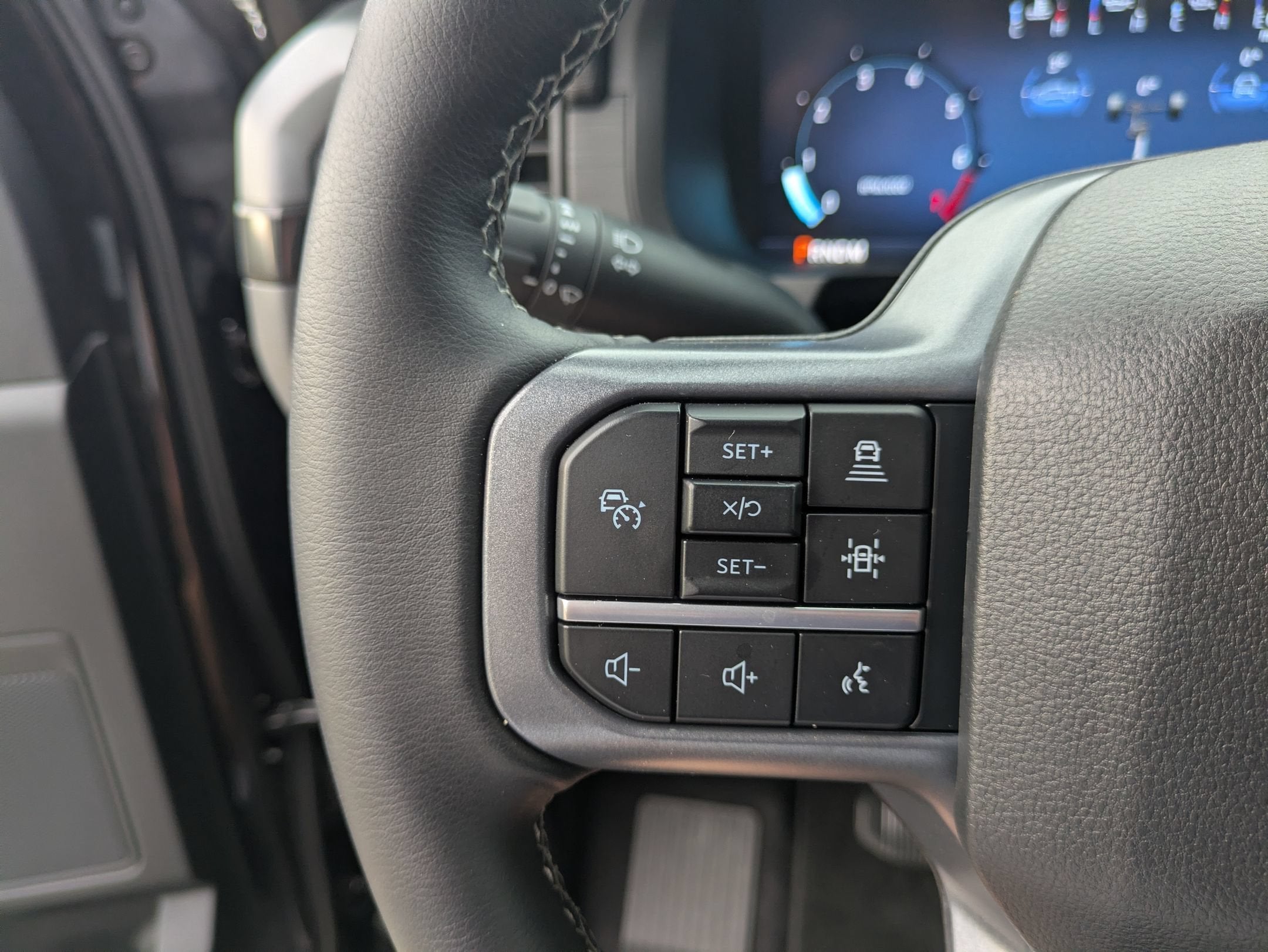 2026 Ford F-150 XLT - Crossroads Courtesy Demo