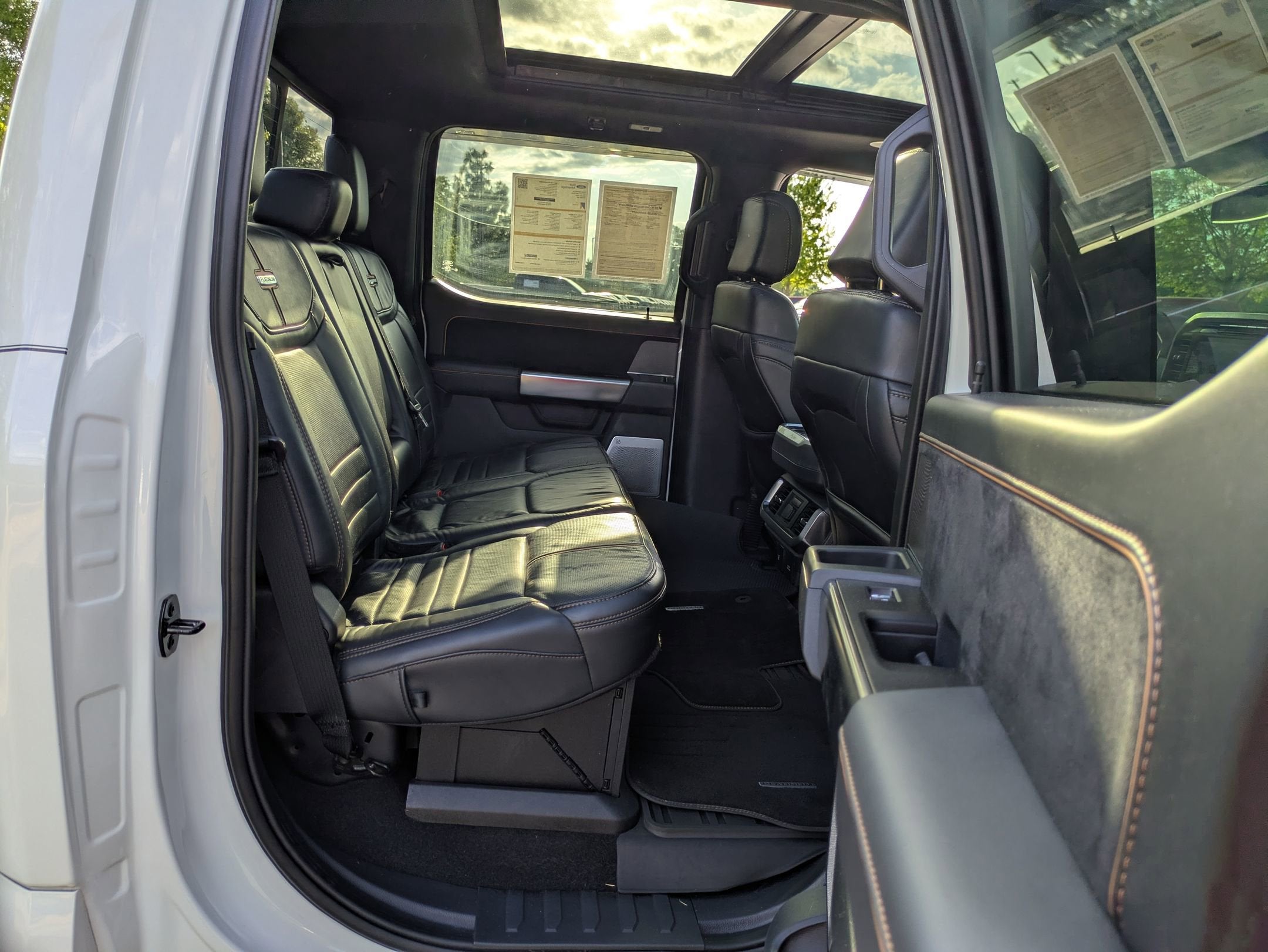 2023 Ford F-150 Platinum