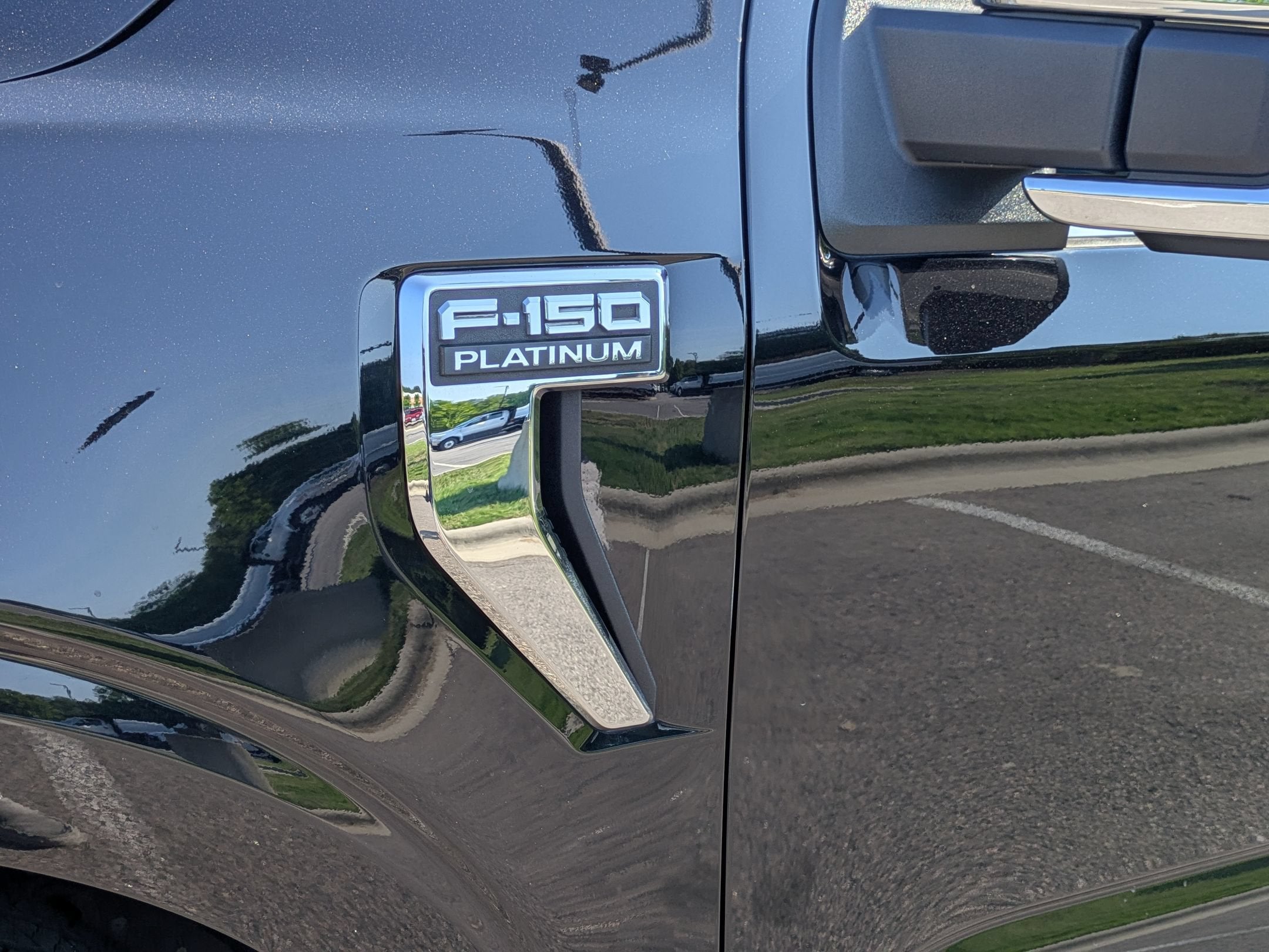 2022 Ford F-150 Platinum