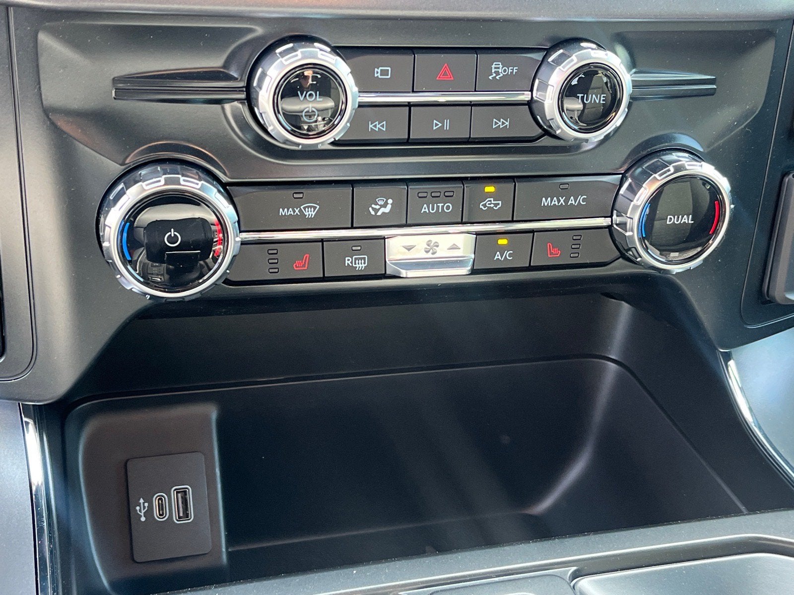 2026 Ford F-150 XLT - Photo 13