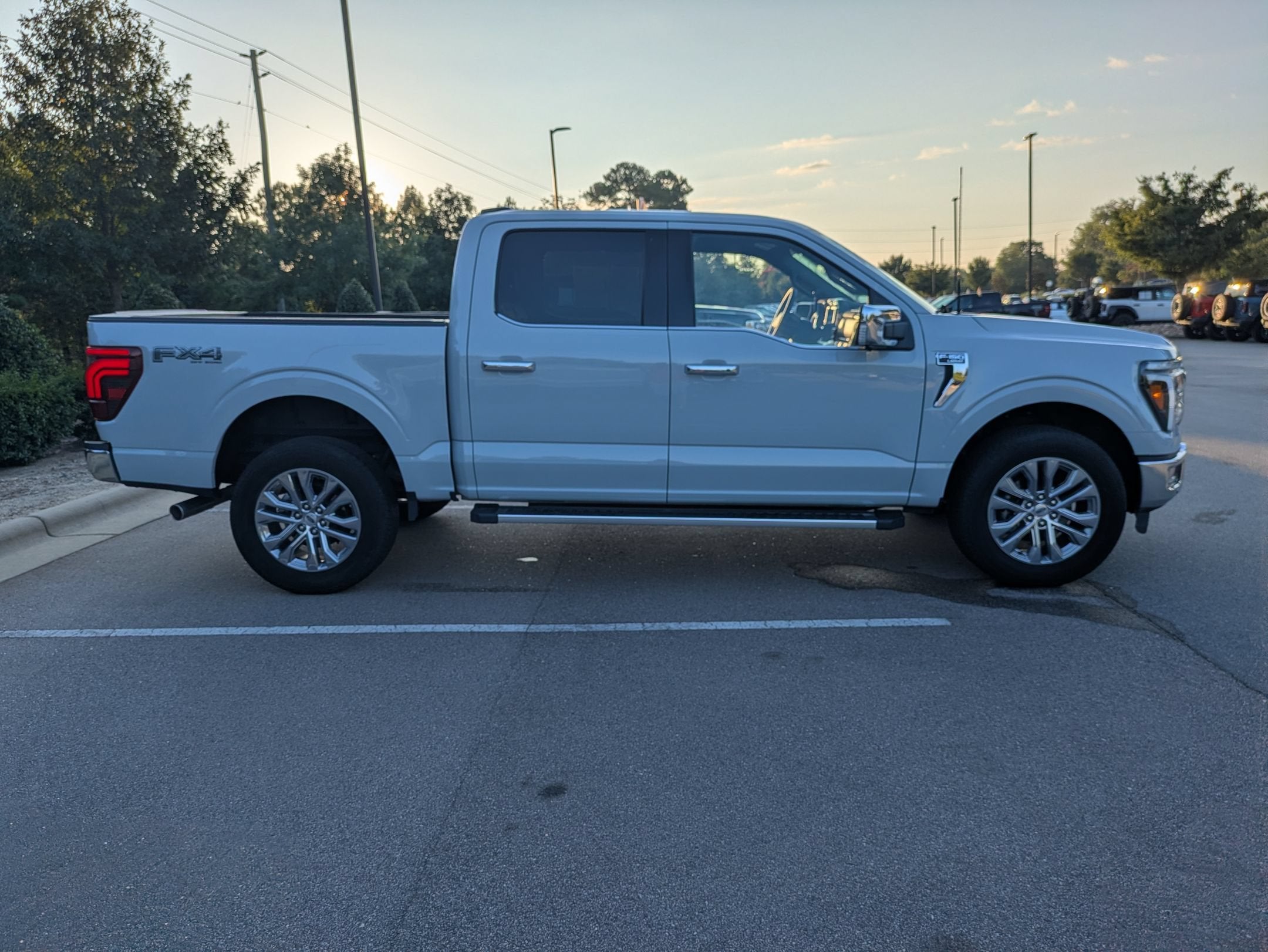 2024 Ford F-150 LARIAT