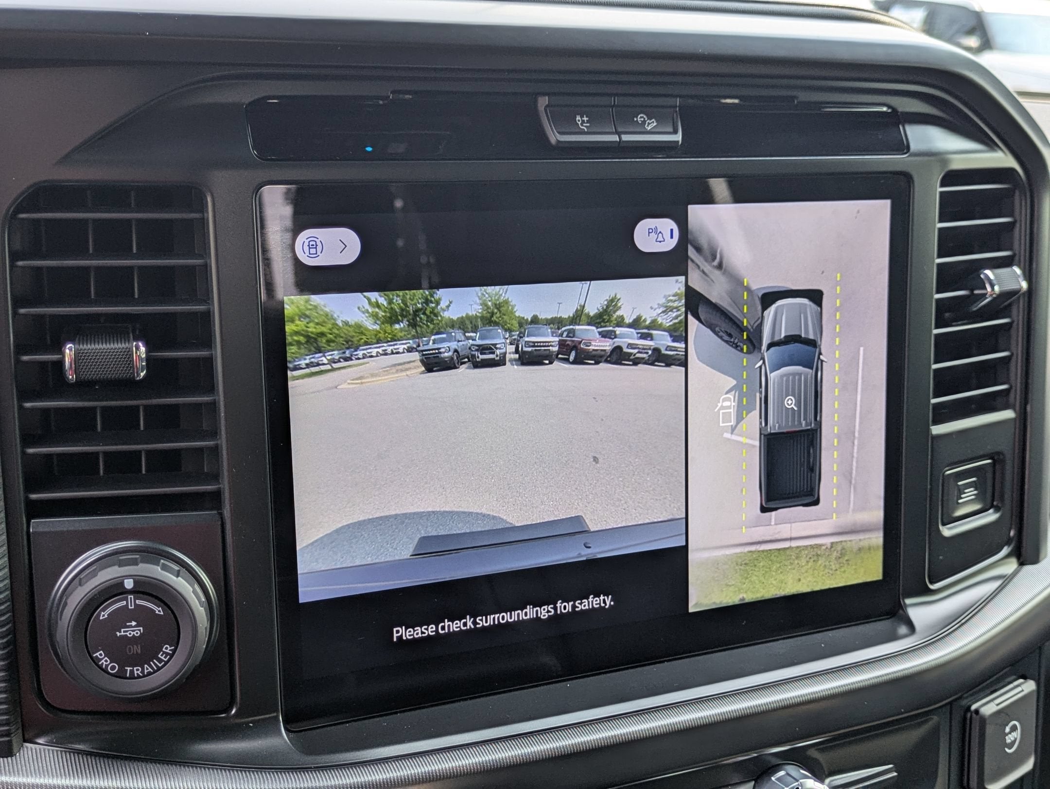 2026 Ford F-150 LARIAT - Crossroads Courtesy Demo