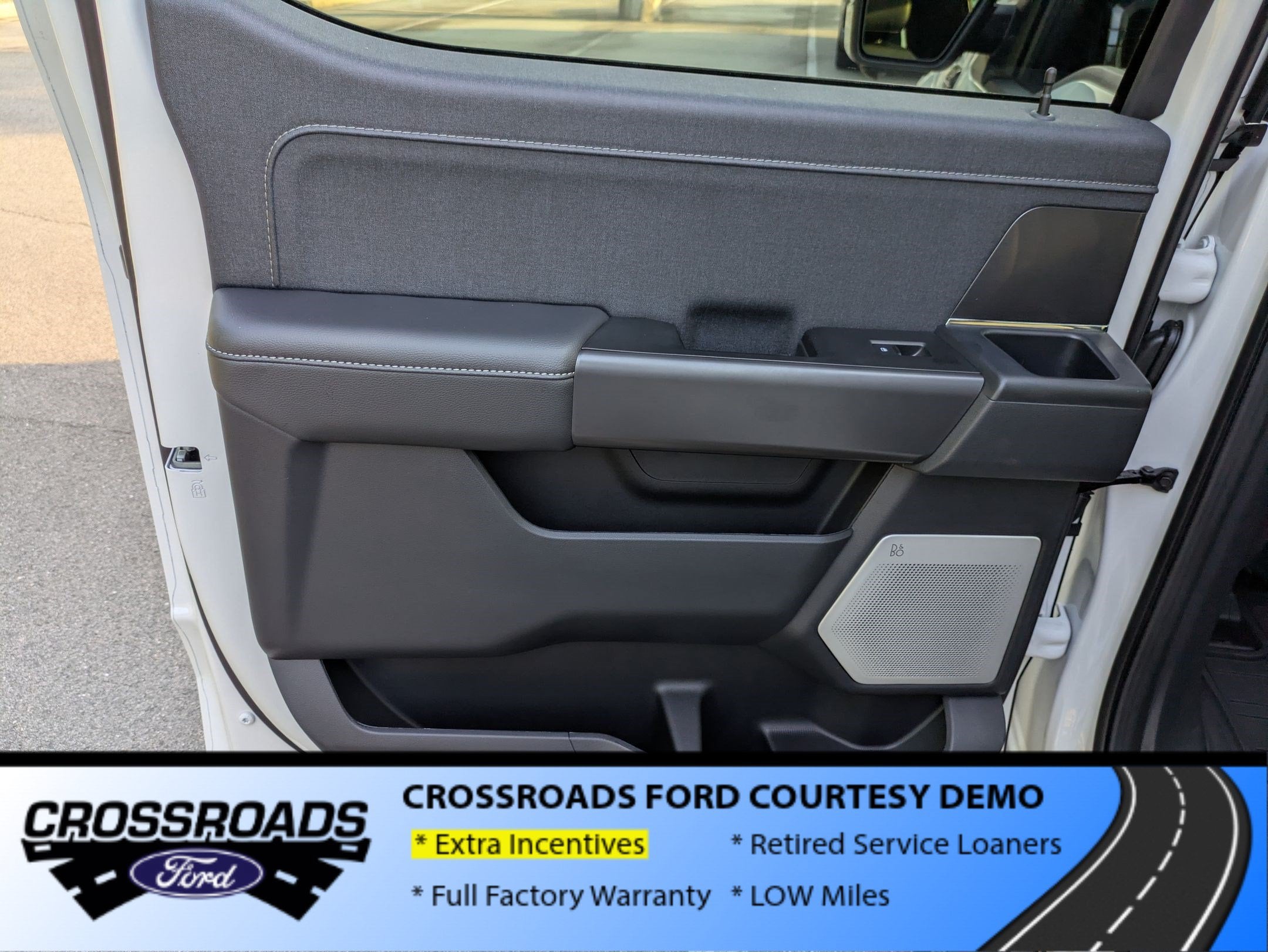 2026 Ford F-150 LARIAT - Crossroads Courtesy Demo