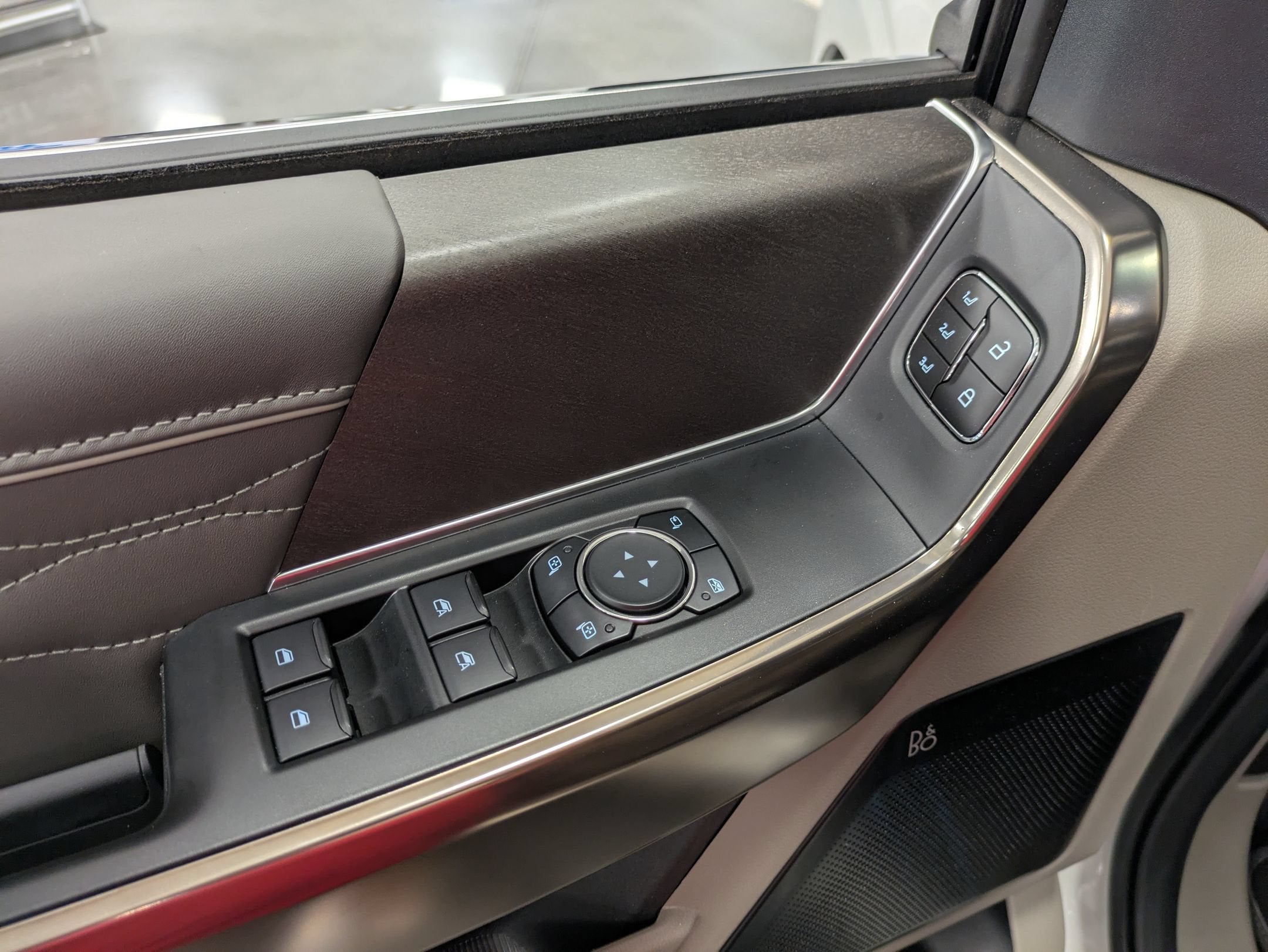 2026 Ford F-150 Platinum - Crossroads Courtesy Demo