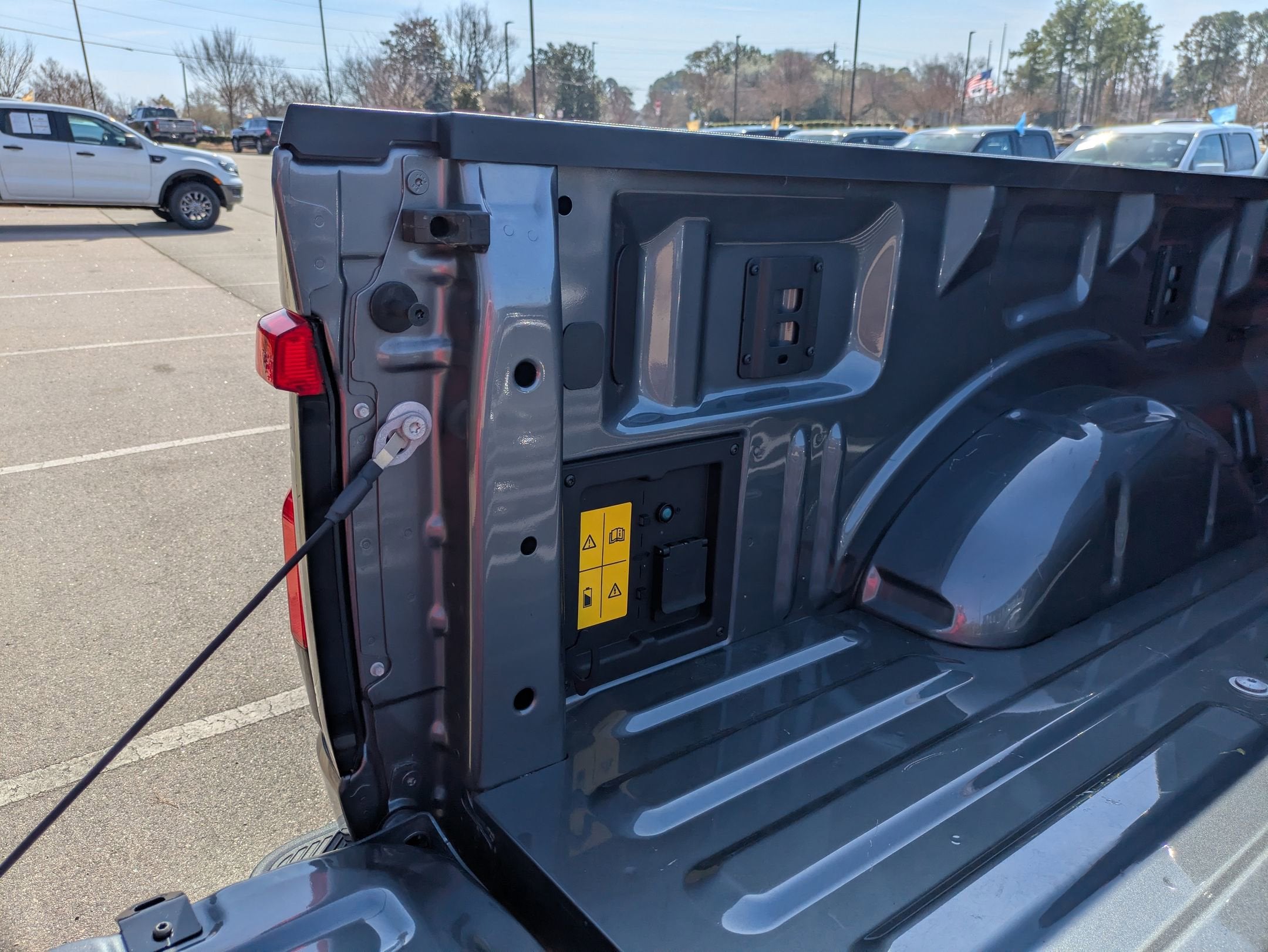 2025 Ford F-150 Lightning XLT