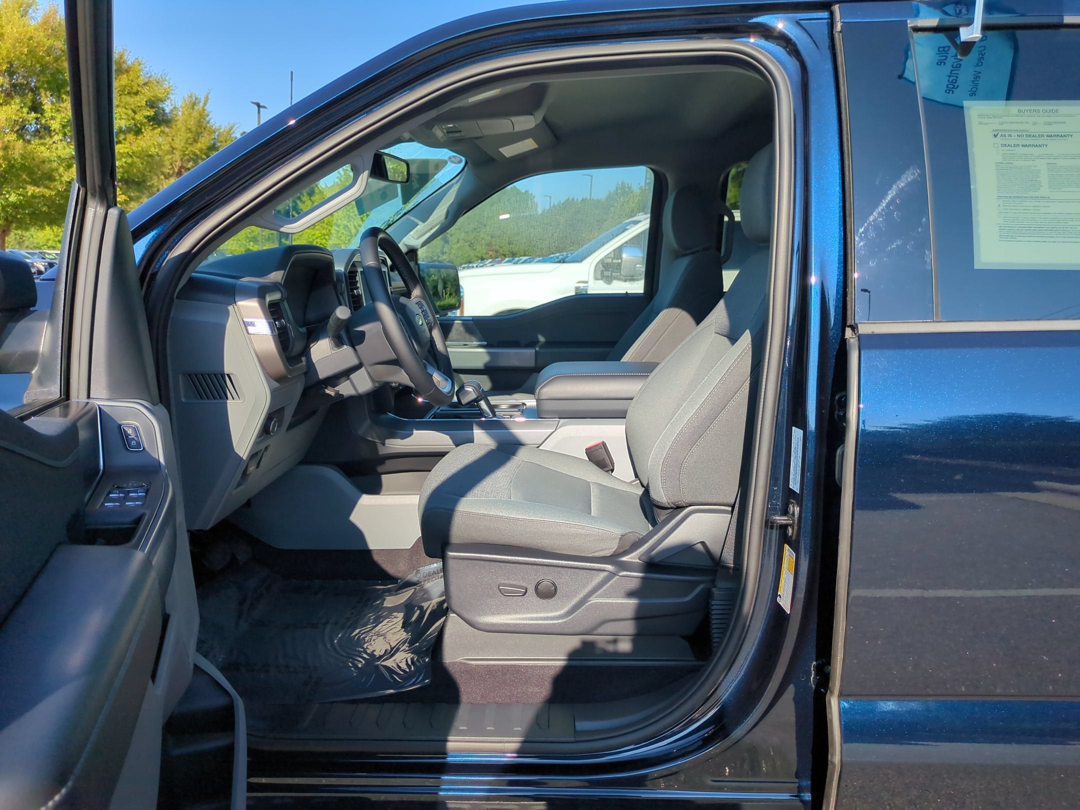2025 Ford F-150 Lightning XLT