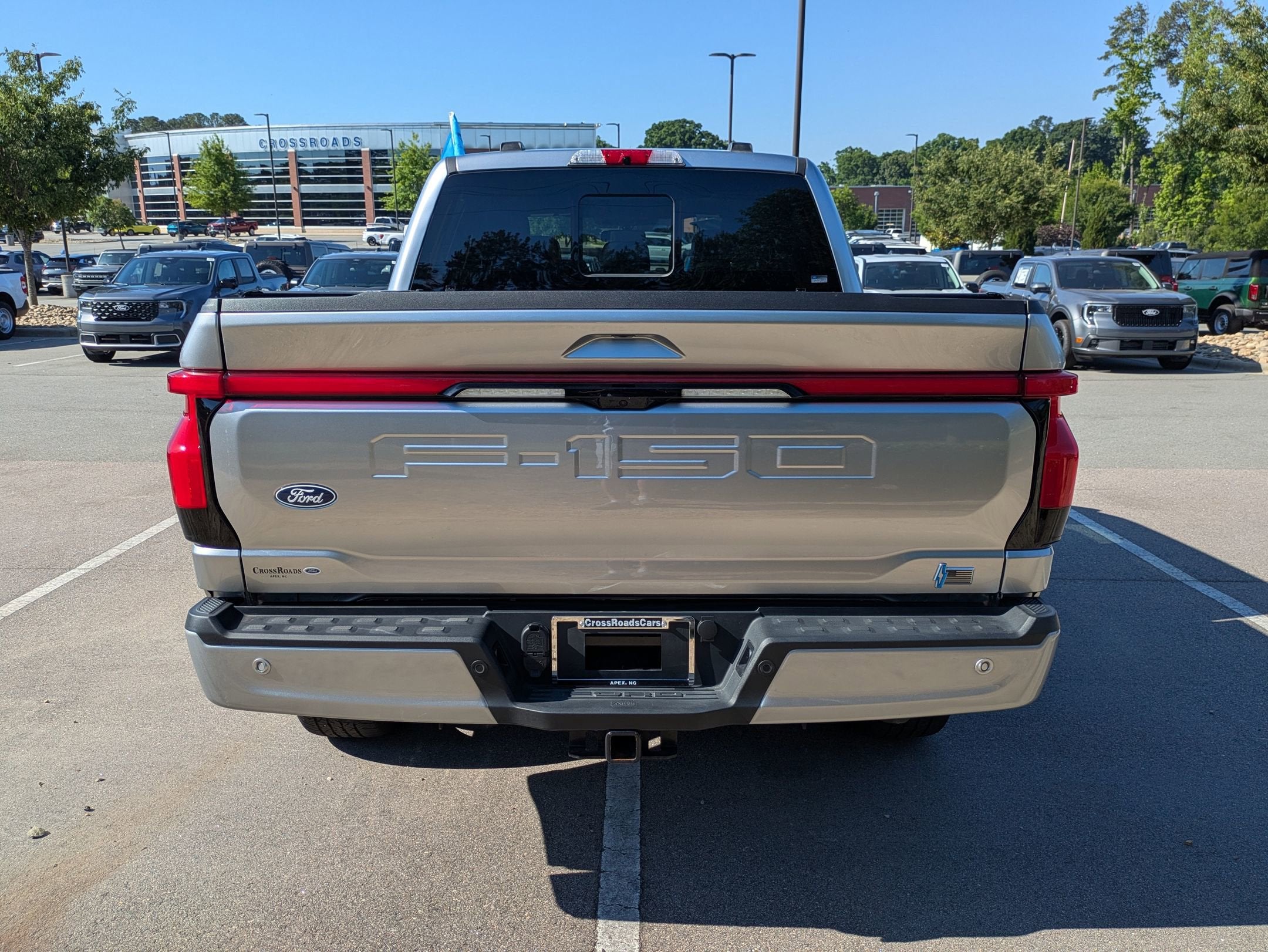 2025 Ford F-150 Lightning LARIAT