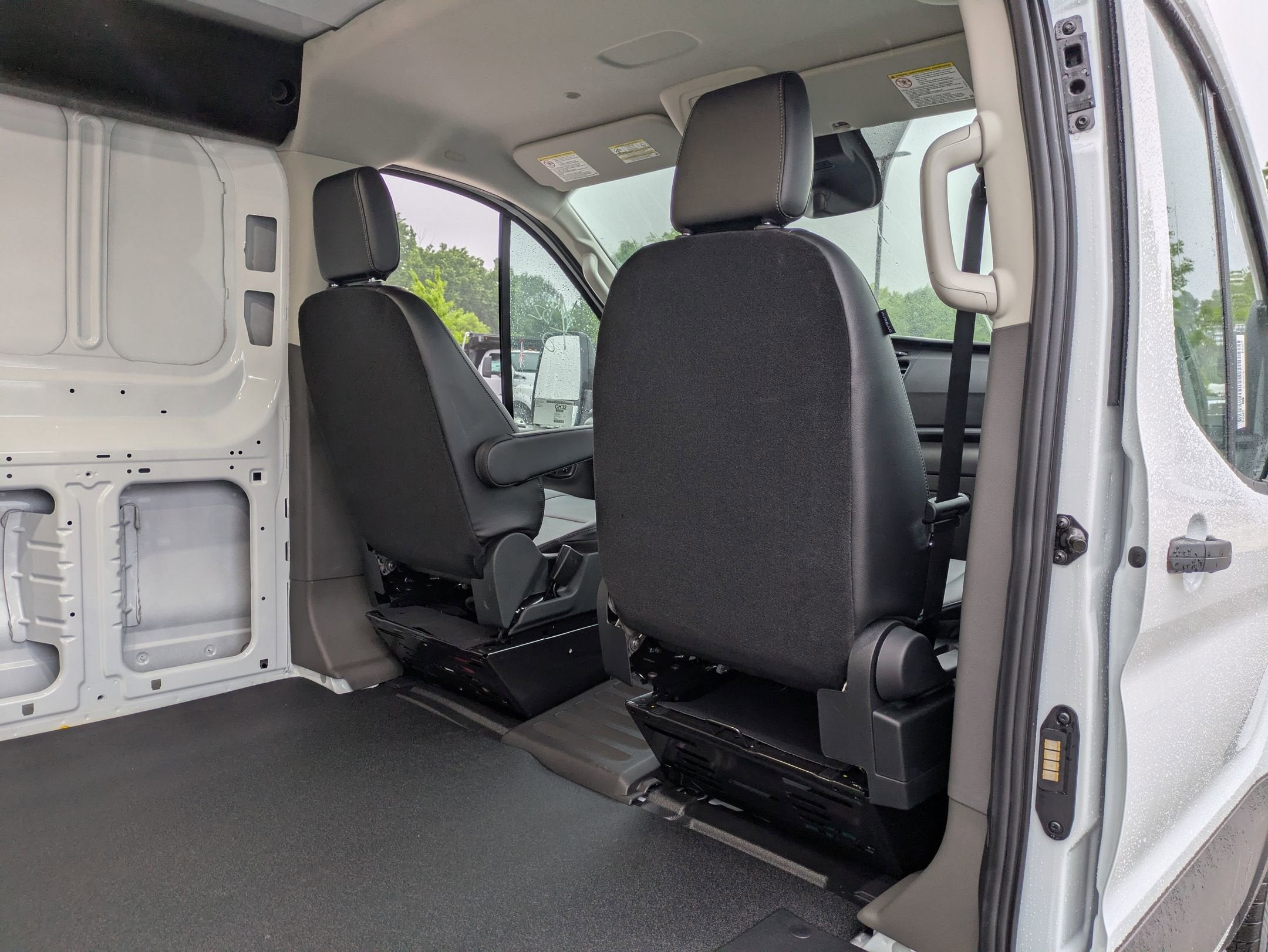 2026 Ford Transit Cargo Van Base
