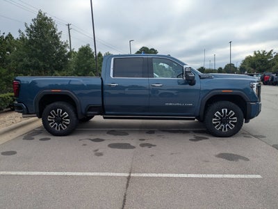 2025 GMC Sierra 2500HD Denali Ultimate