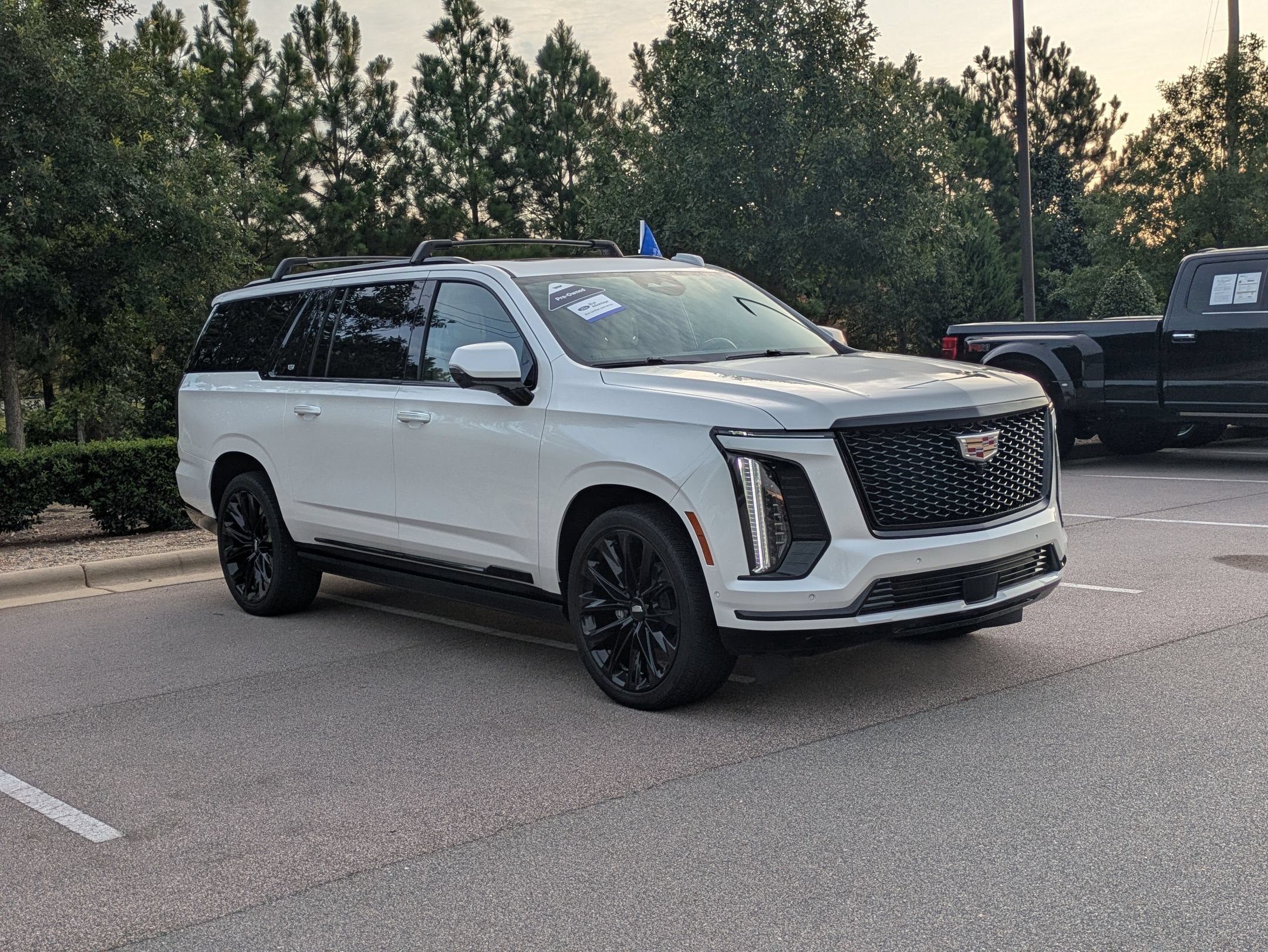 2025 Cadillac Escalade ESV 4WD Sport Platinum