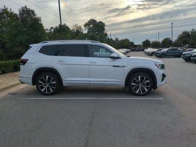 2024 Volkswagen Atlas 2.0T SEL Premium R-Line