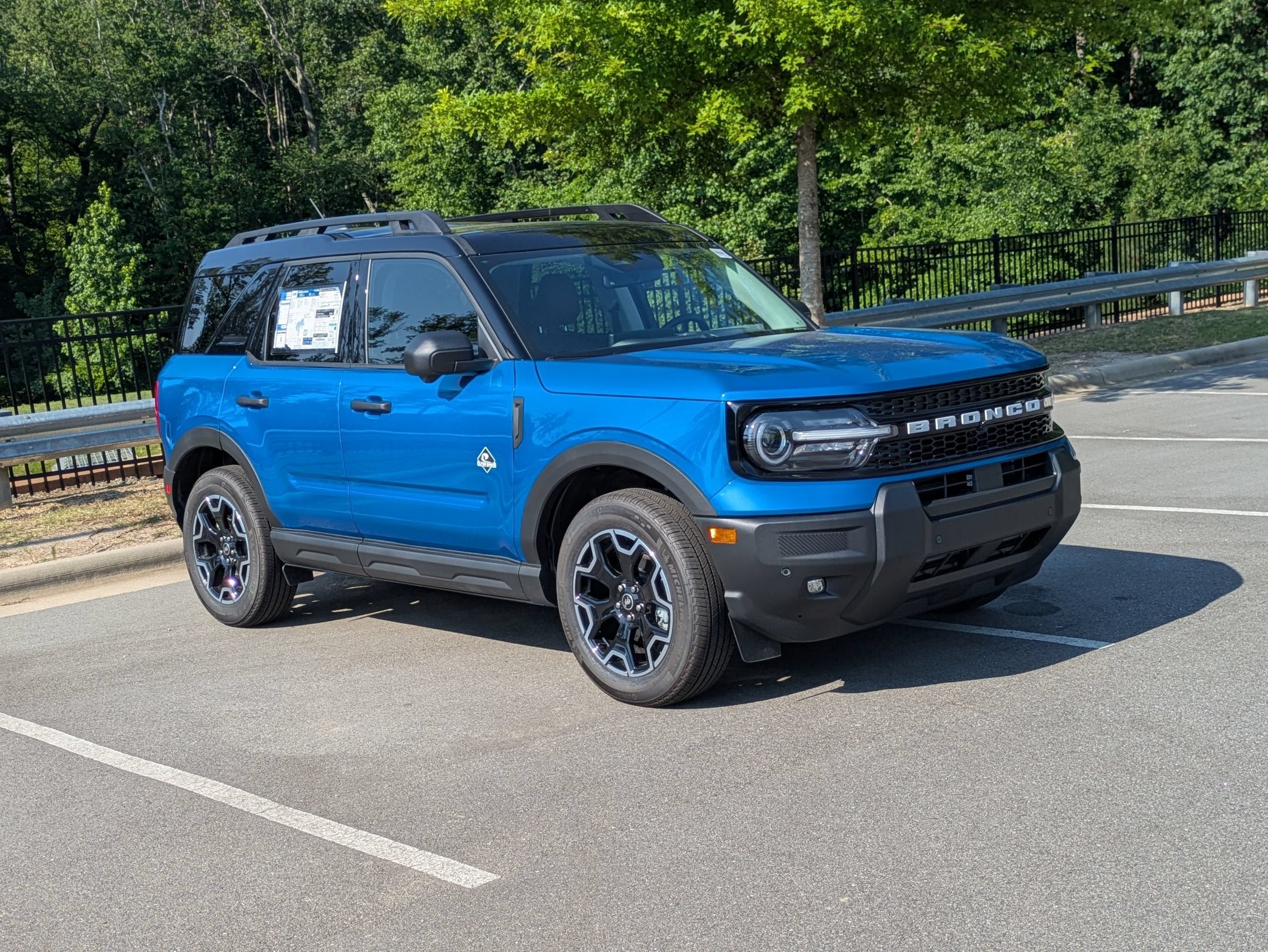 2026 Ford Bronco Sport Outer Banks - Crossroads Courtesy Demo