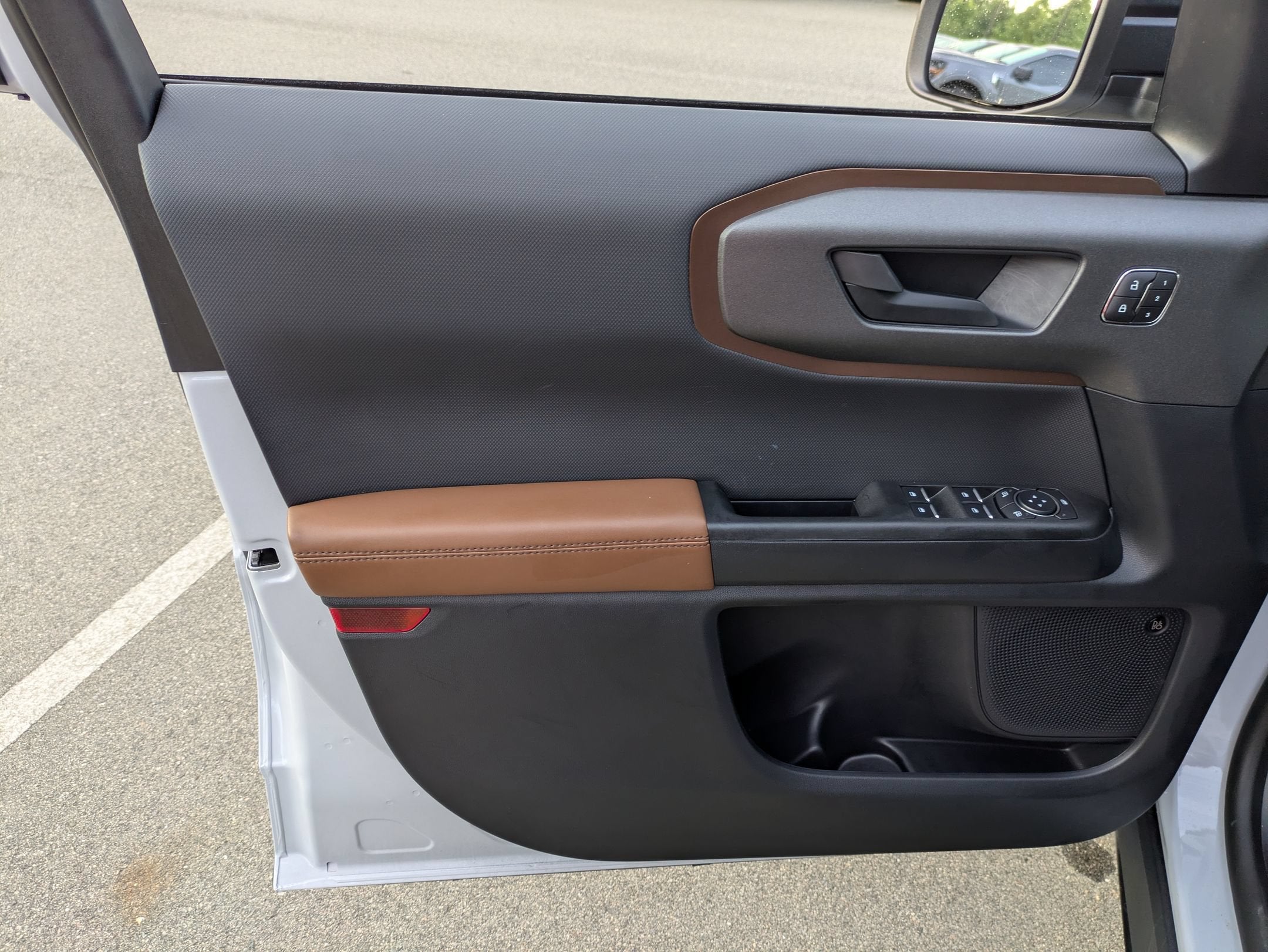 2026 Ford Bronco Sport Outer Banks - Crossroads Courtesy Demo