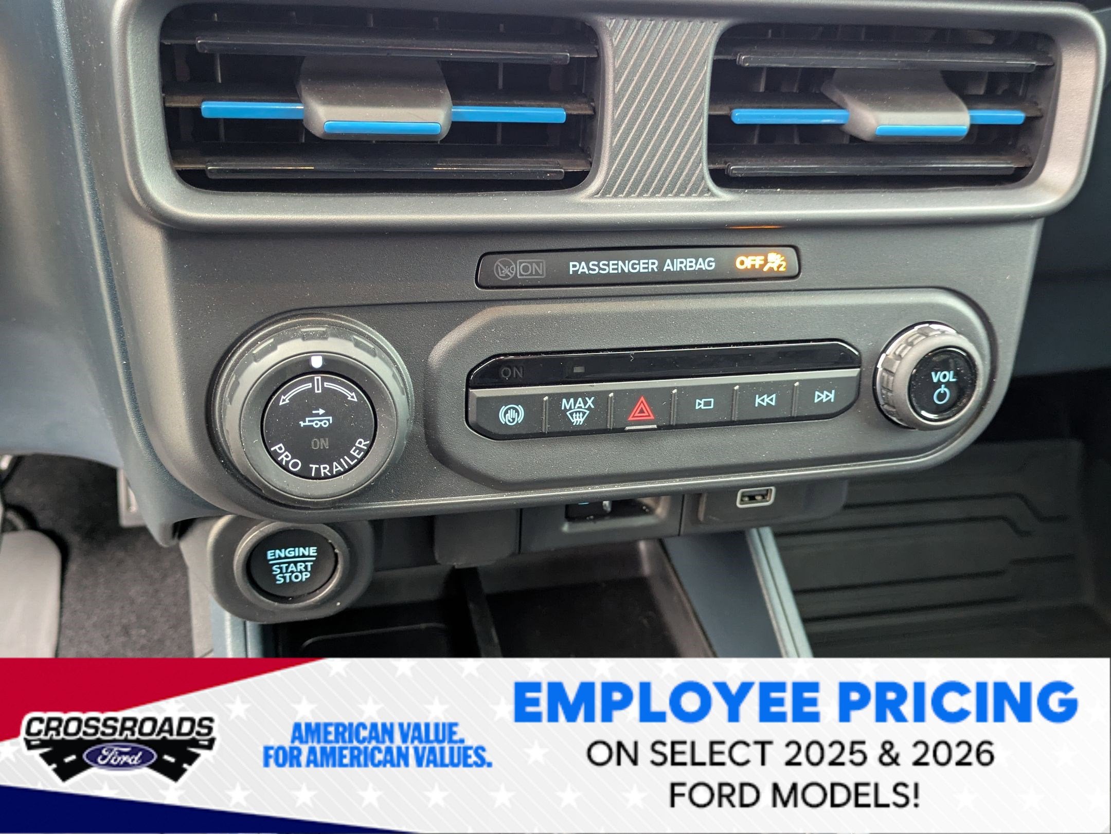 2026 Ford Maverick Lobo High - Crossroads Courtesy Demo