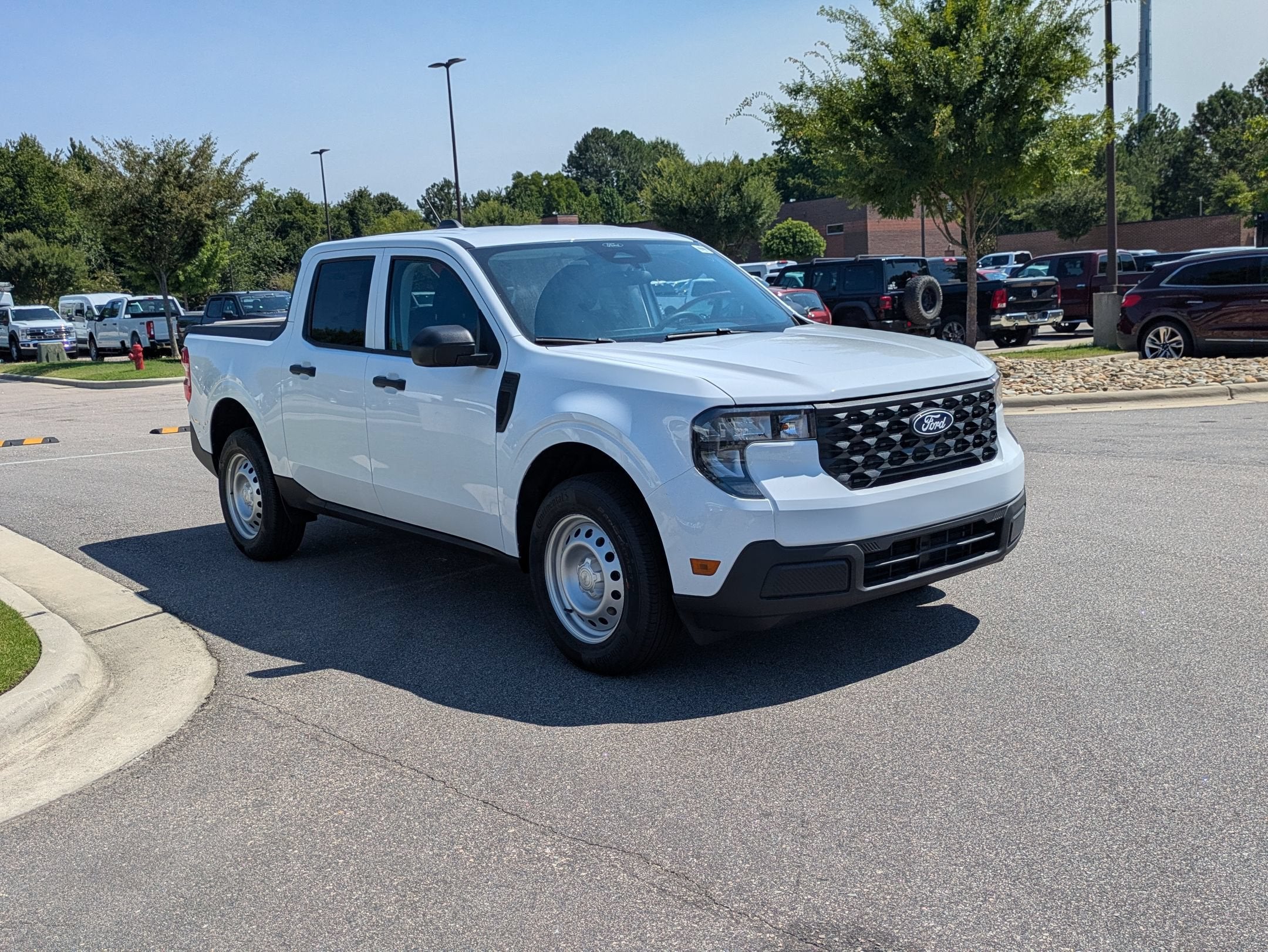 2026 Ford Maverick XL