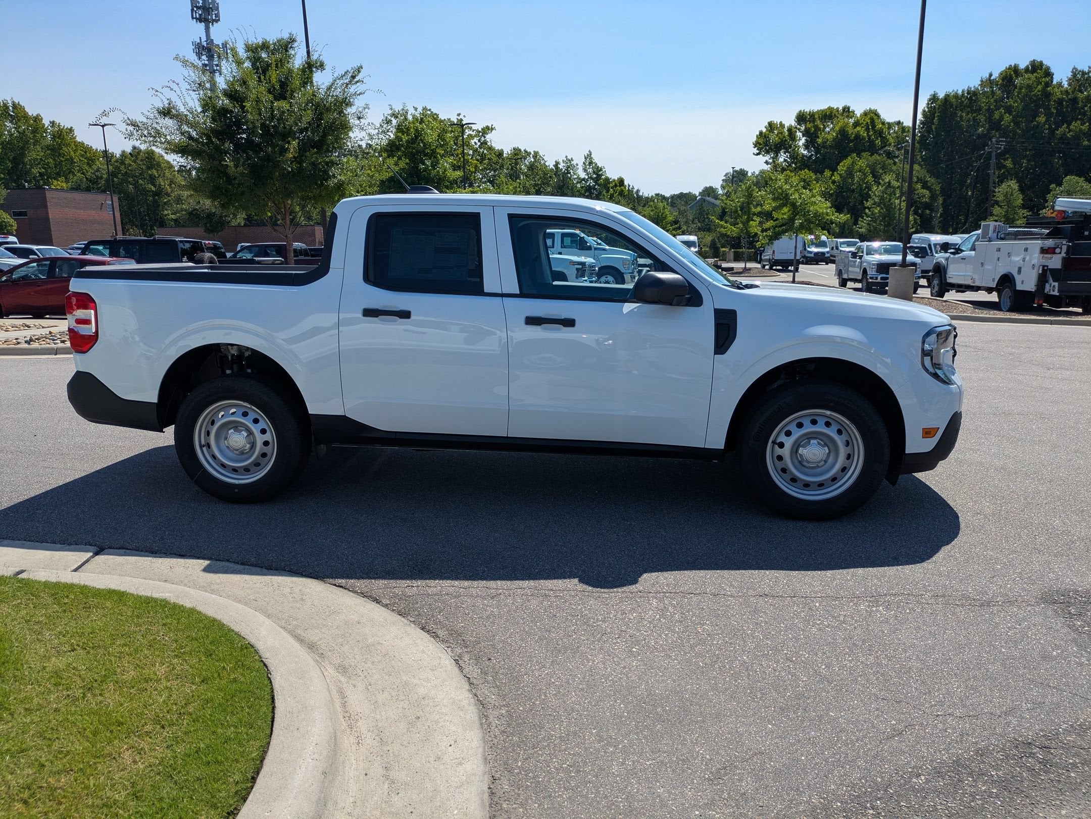 2026 Ford Maverick XL