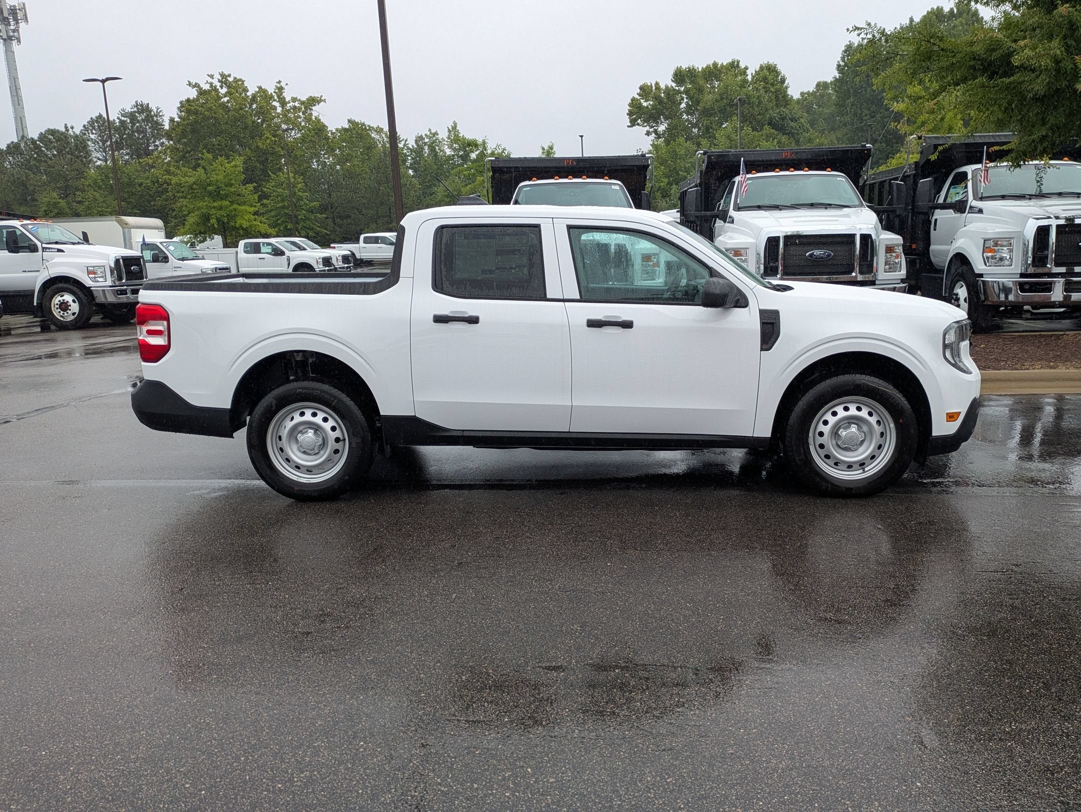 2026 Ford Maverick XL