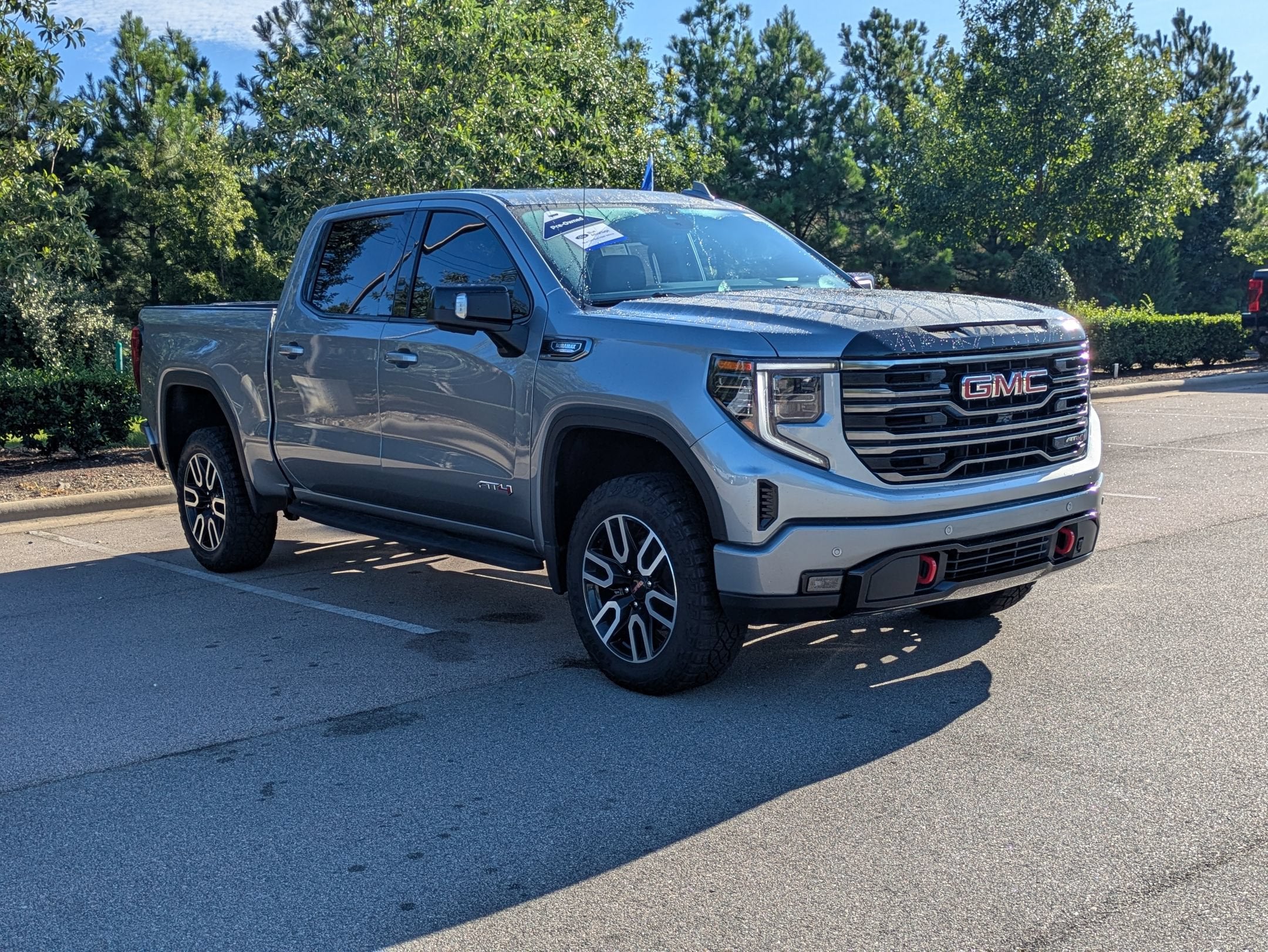 2025 GMC Sierra 1500 AT4