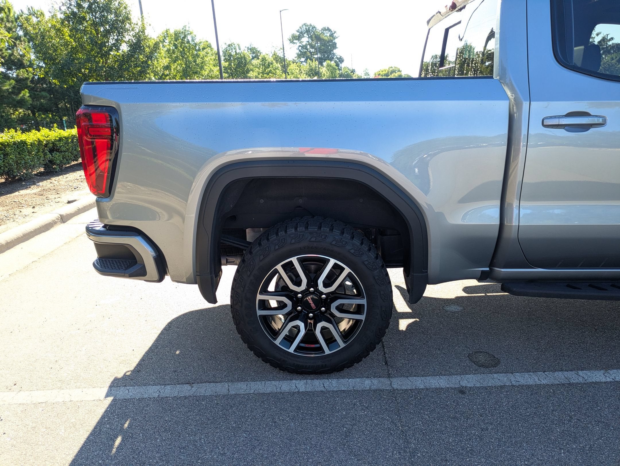 2025 GMC Sierra 1500 AT4