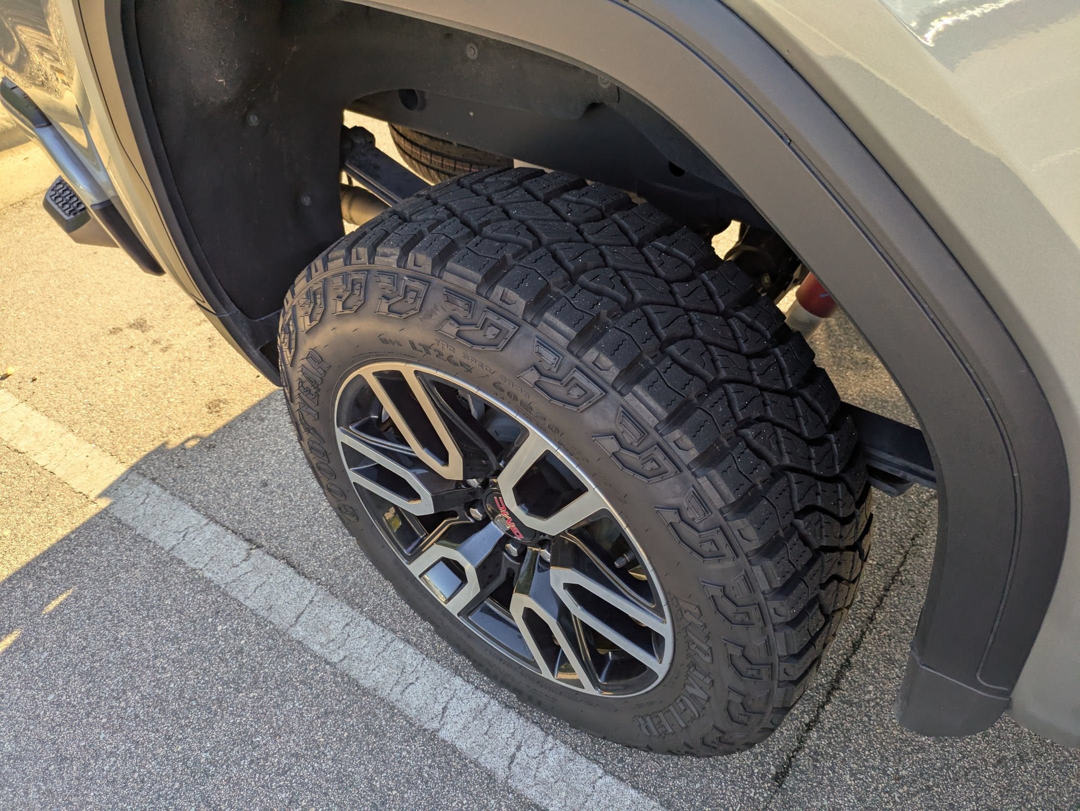 2025 GMC Sierra 1500 AT4