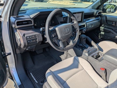 2025 Toyota Tacoma 4WD SR5