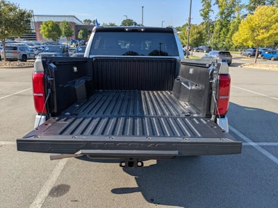 2025 Toyota Tacoma 4WD SR5