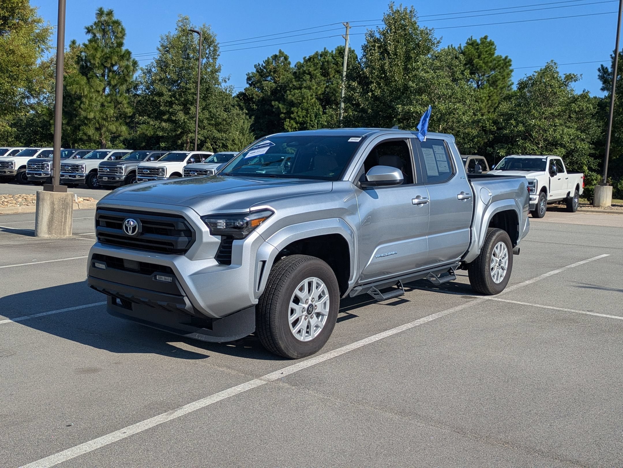 2025 Toyota Tacoma 4WD SR5
