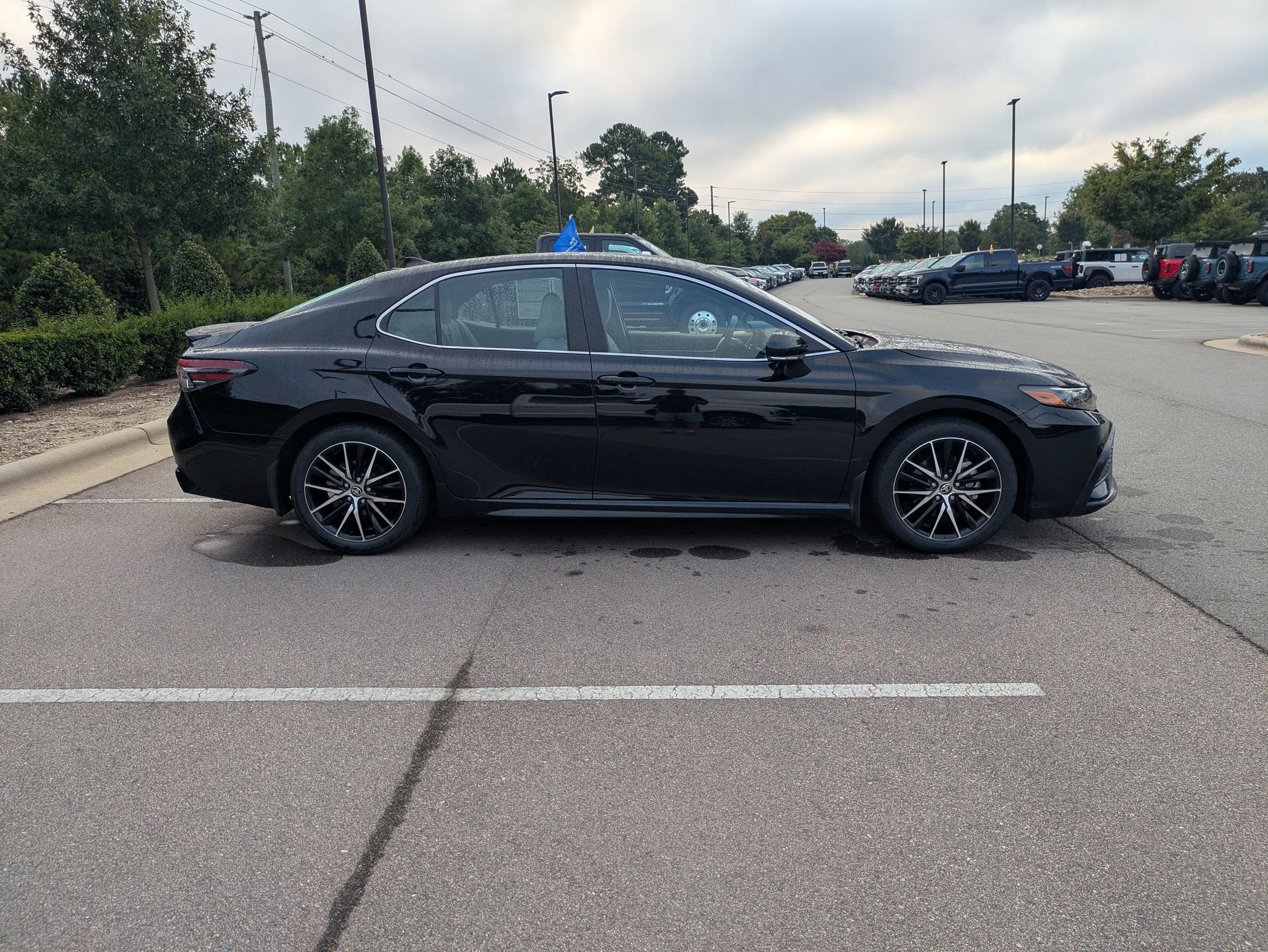 2024 Toyota Camry SE
