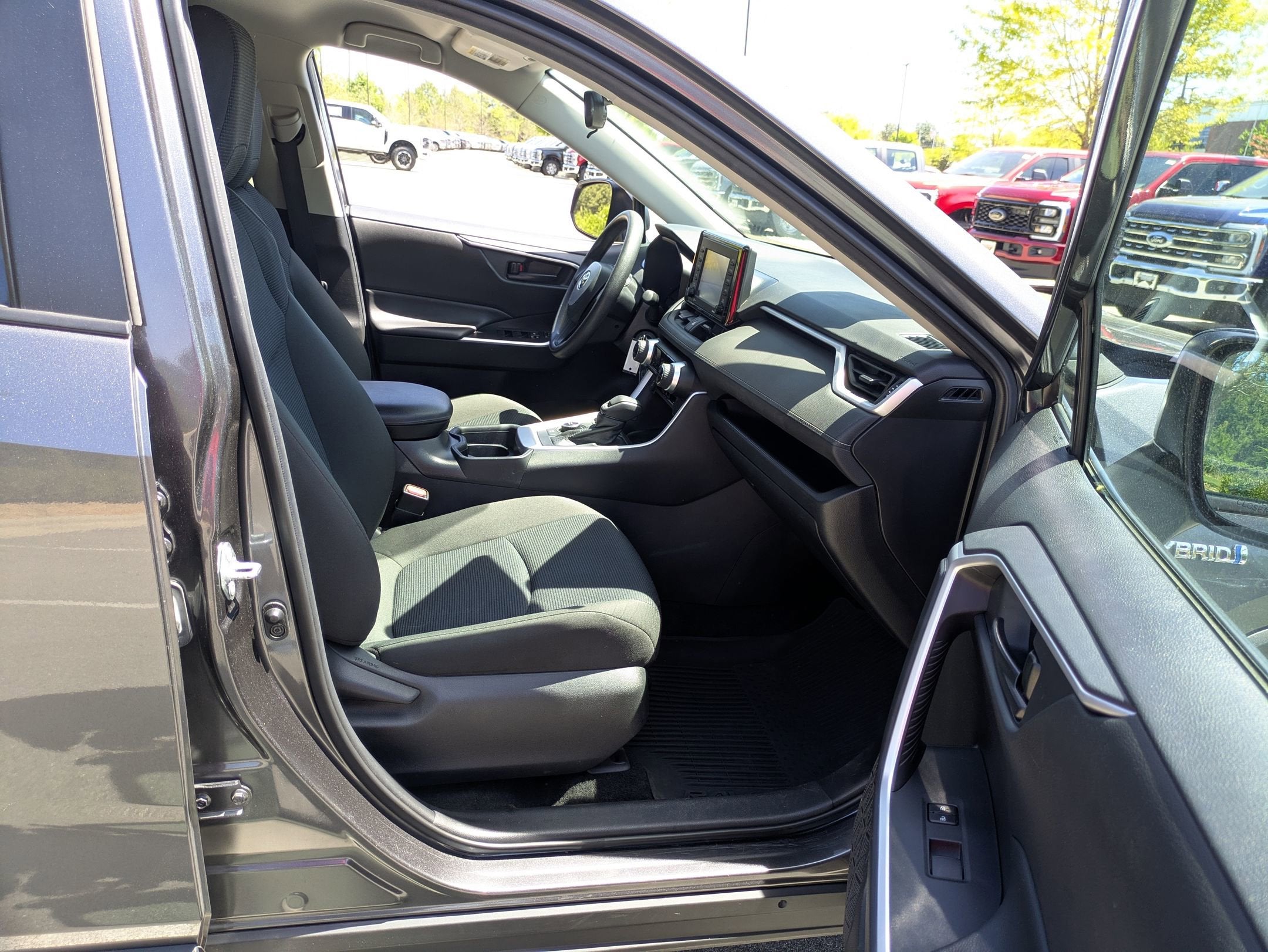 2021 Toyota RAV4 Hybrid LE