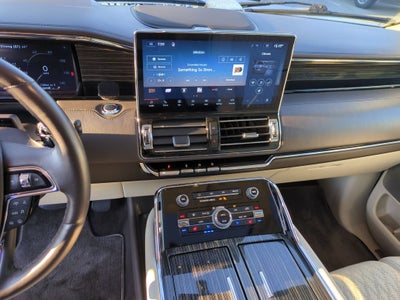 2024 Lincoln Navigator Black Label