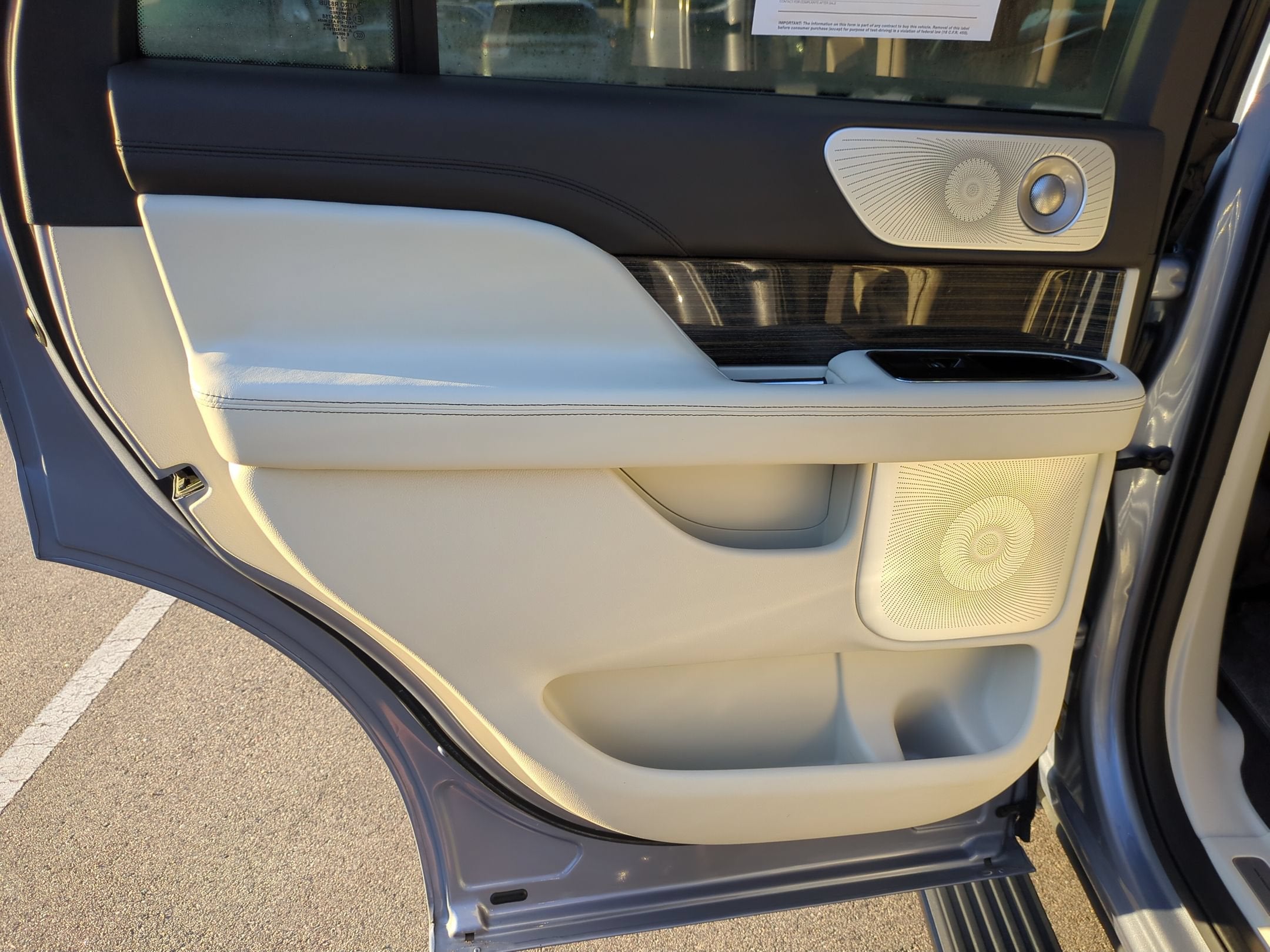 2024 Lincoln Navigator Black Label