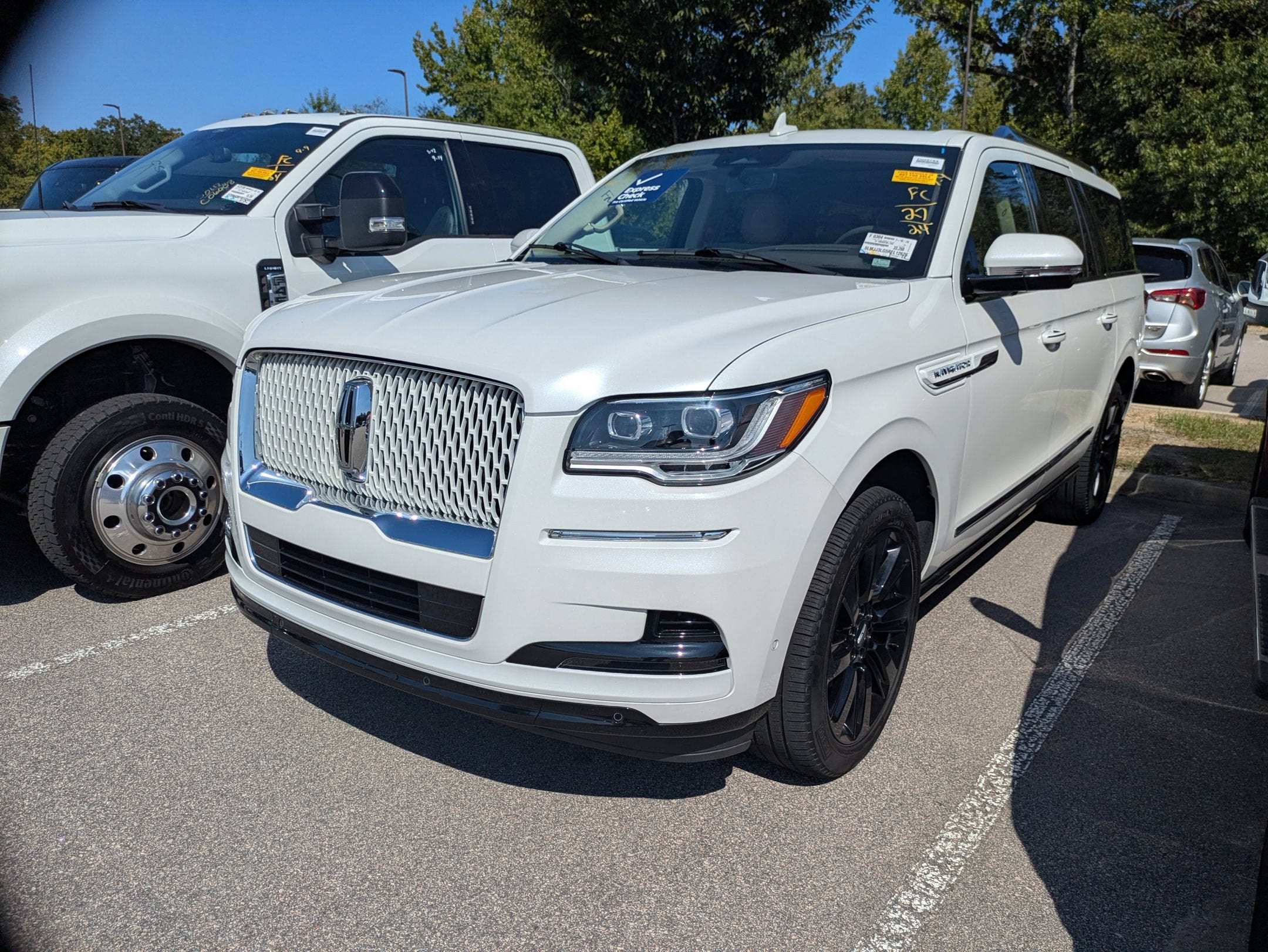 2024 Lincoln Navigator L Reserve