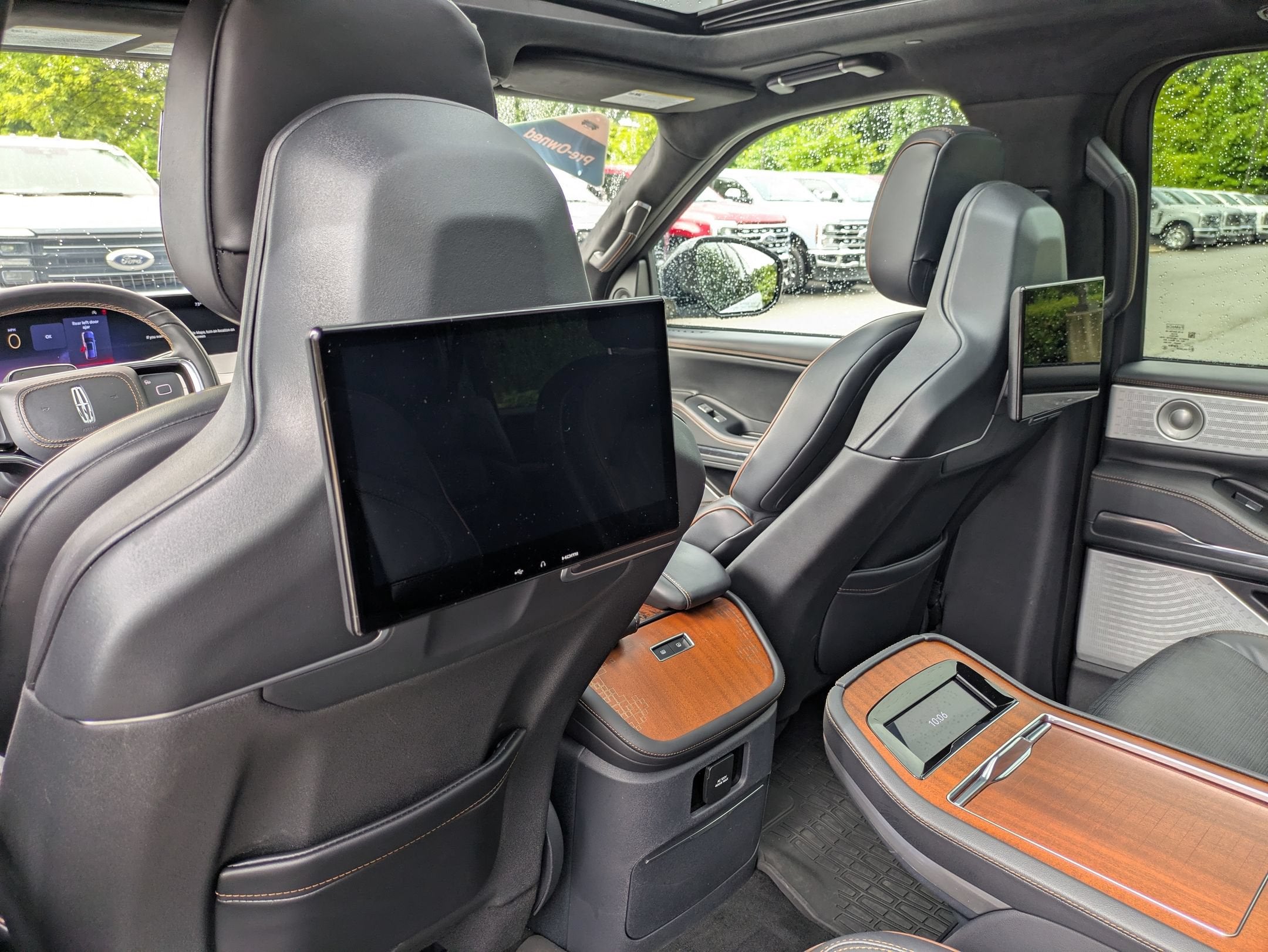 2025 Lincoln Navigator L Black Label