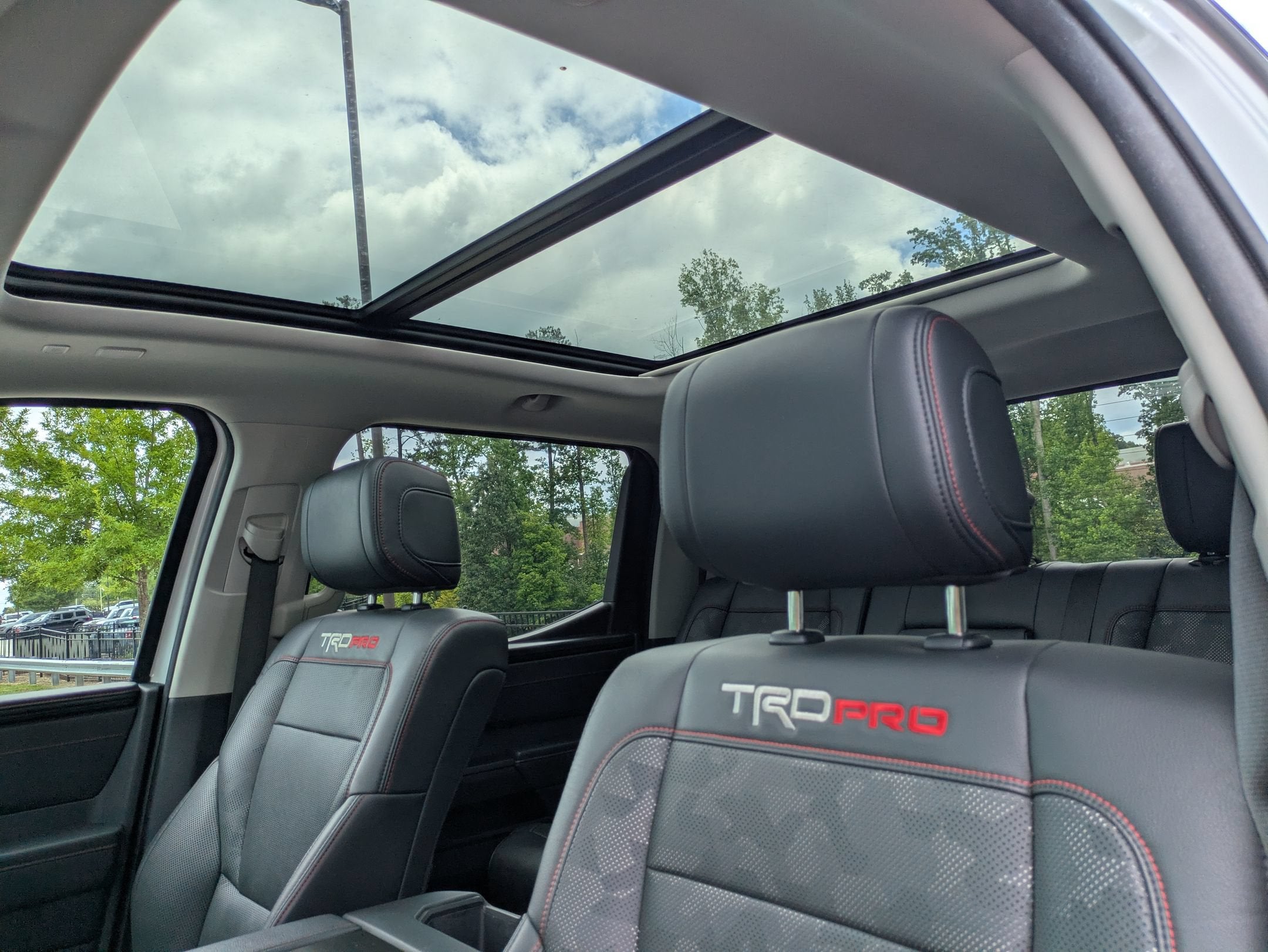 2022 Toyota Tundra 4WD TRD Pro Hybrid