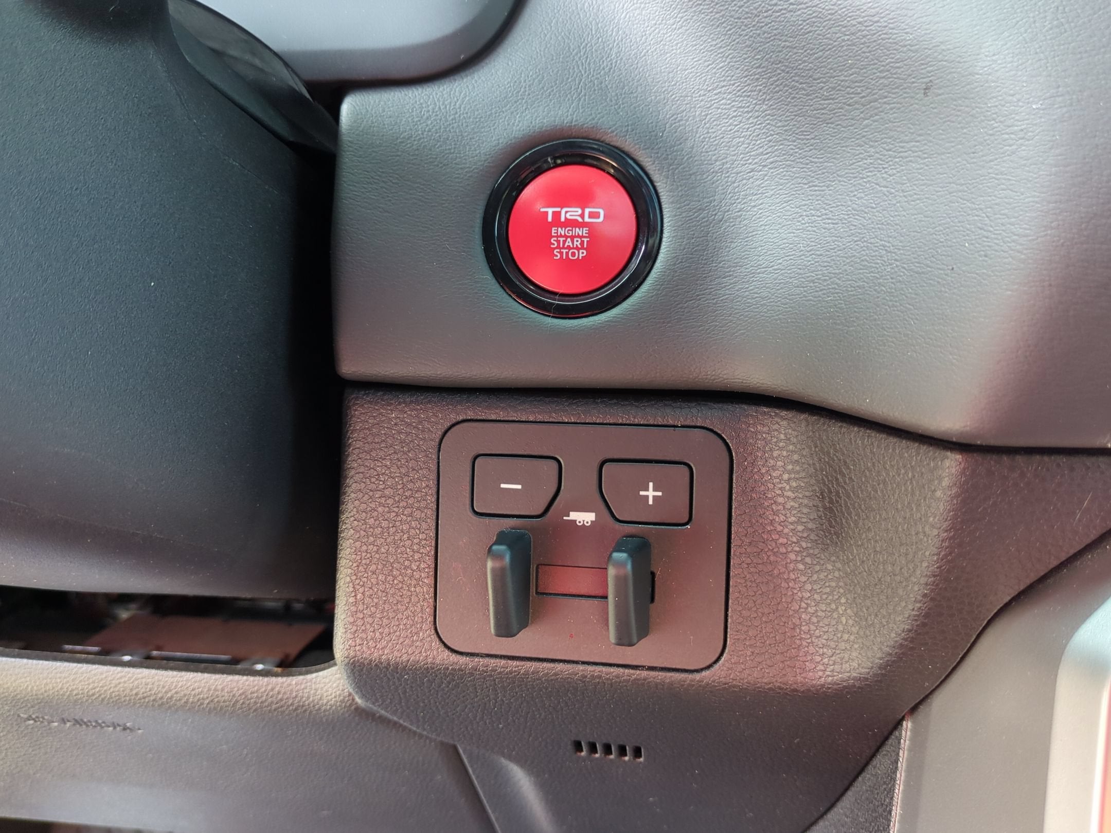 2025 Toyota Tundra 4WD Platinum