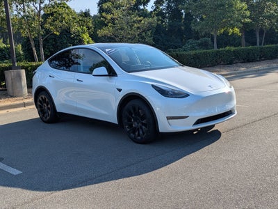 2023 Tesla Model Y Long Range