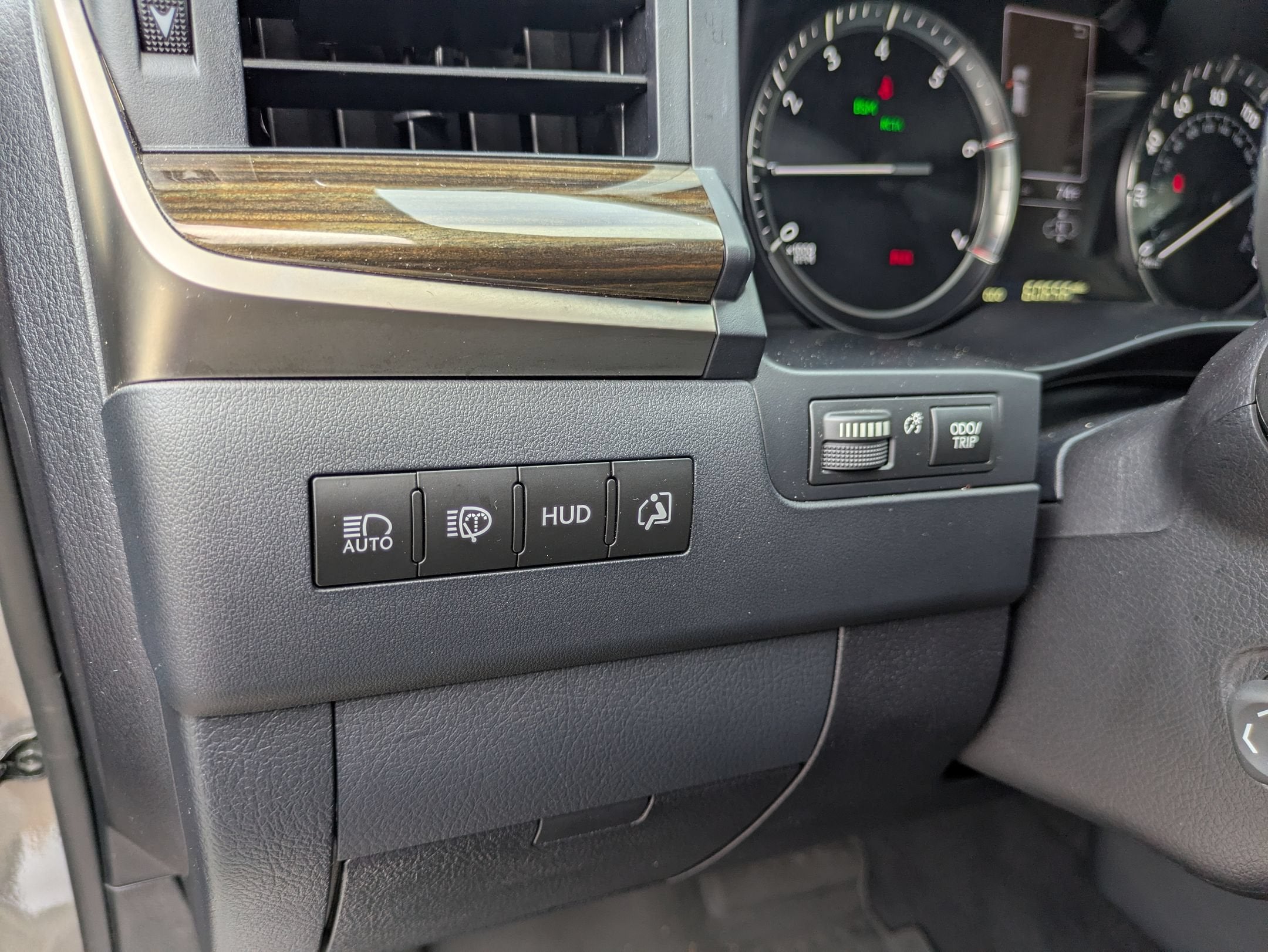 2021 Lexus LX LX 570