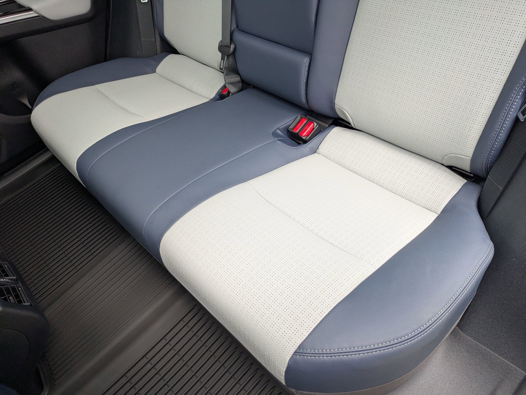 2023 Subaru Solterra Touring