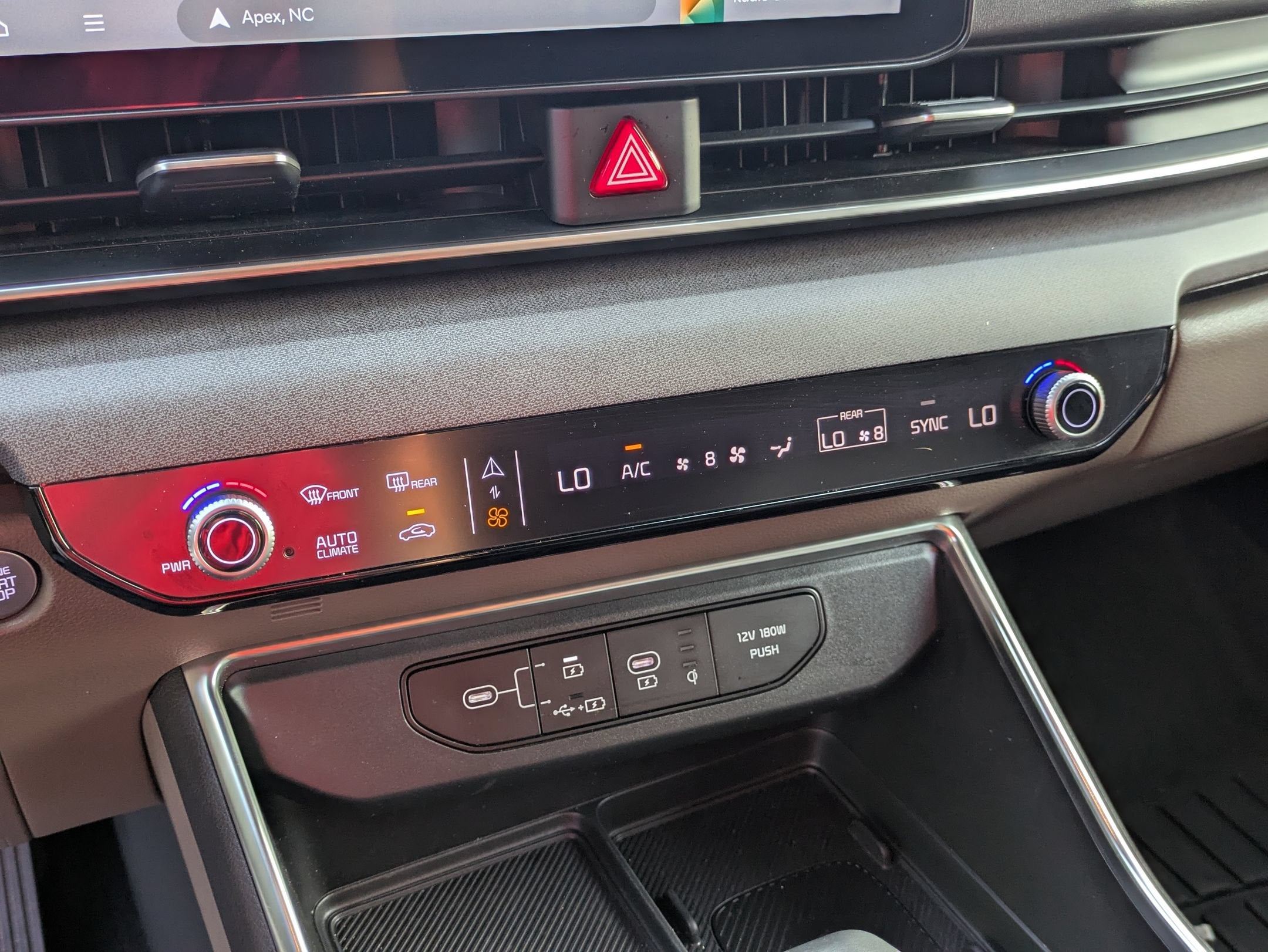 2025 Kia Carnival EX