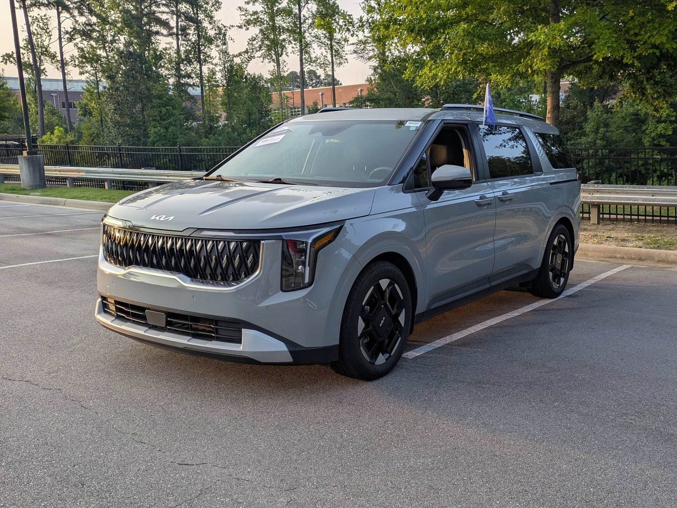 2025 Kia Carnival EX