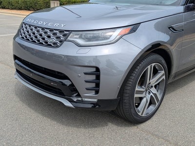 2023 Land Rover Discovery Metropolitan Edition