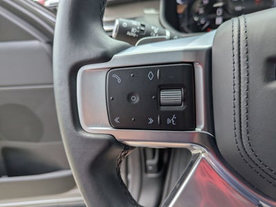 2023 Land Rover Discovery Metropolitan Edition