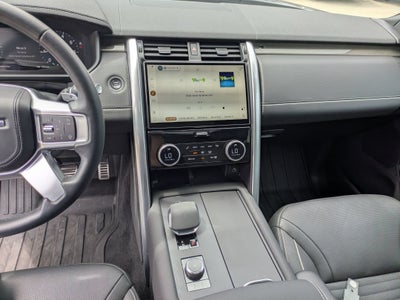 2023 Land Rover Discovery Metropolitan Edition