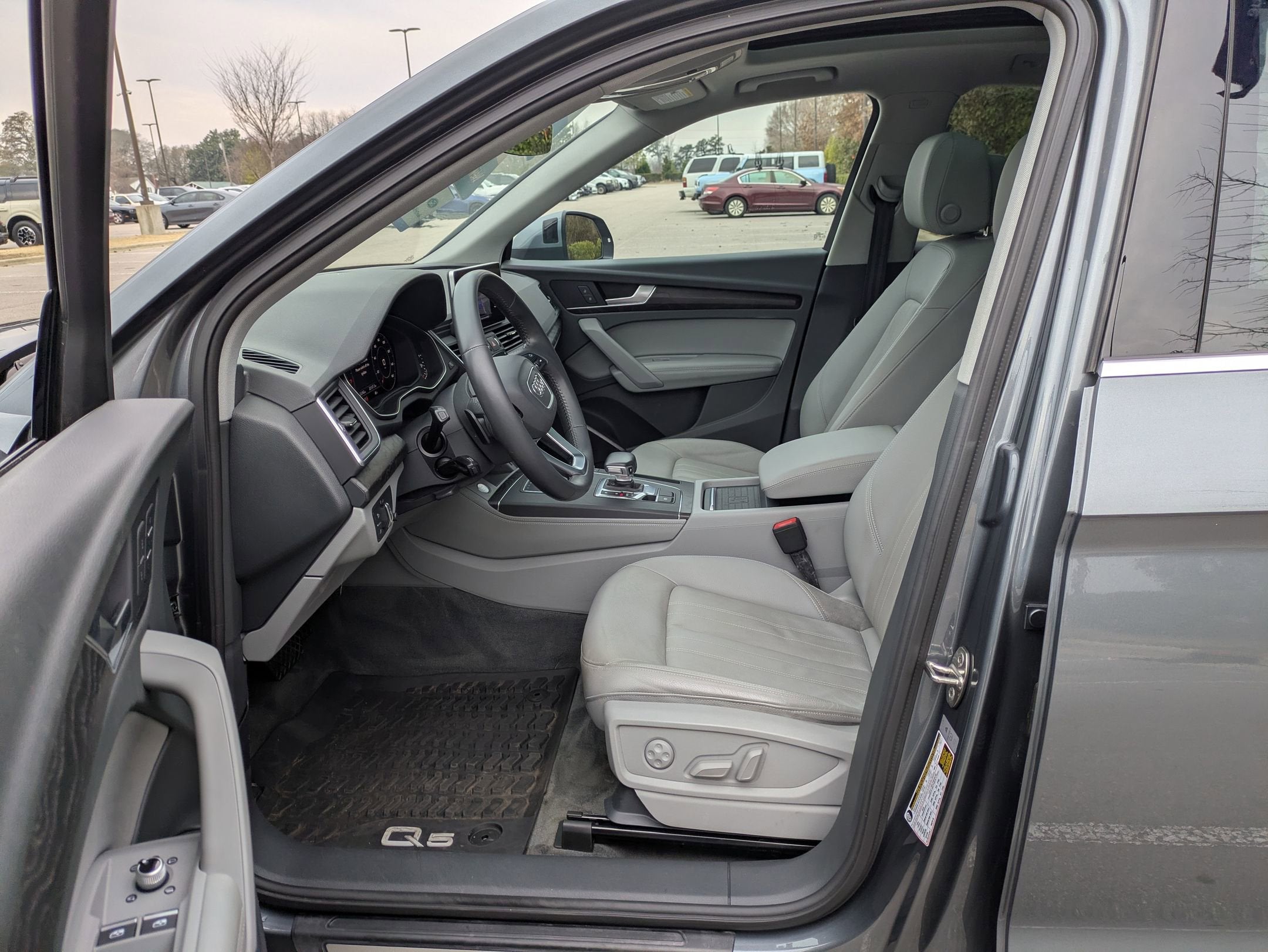 2020 Audi Q5 Premium Plus