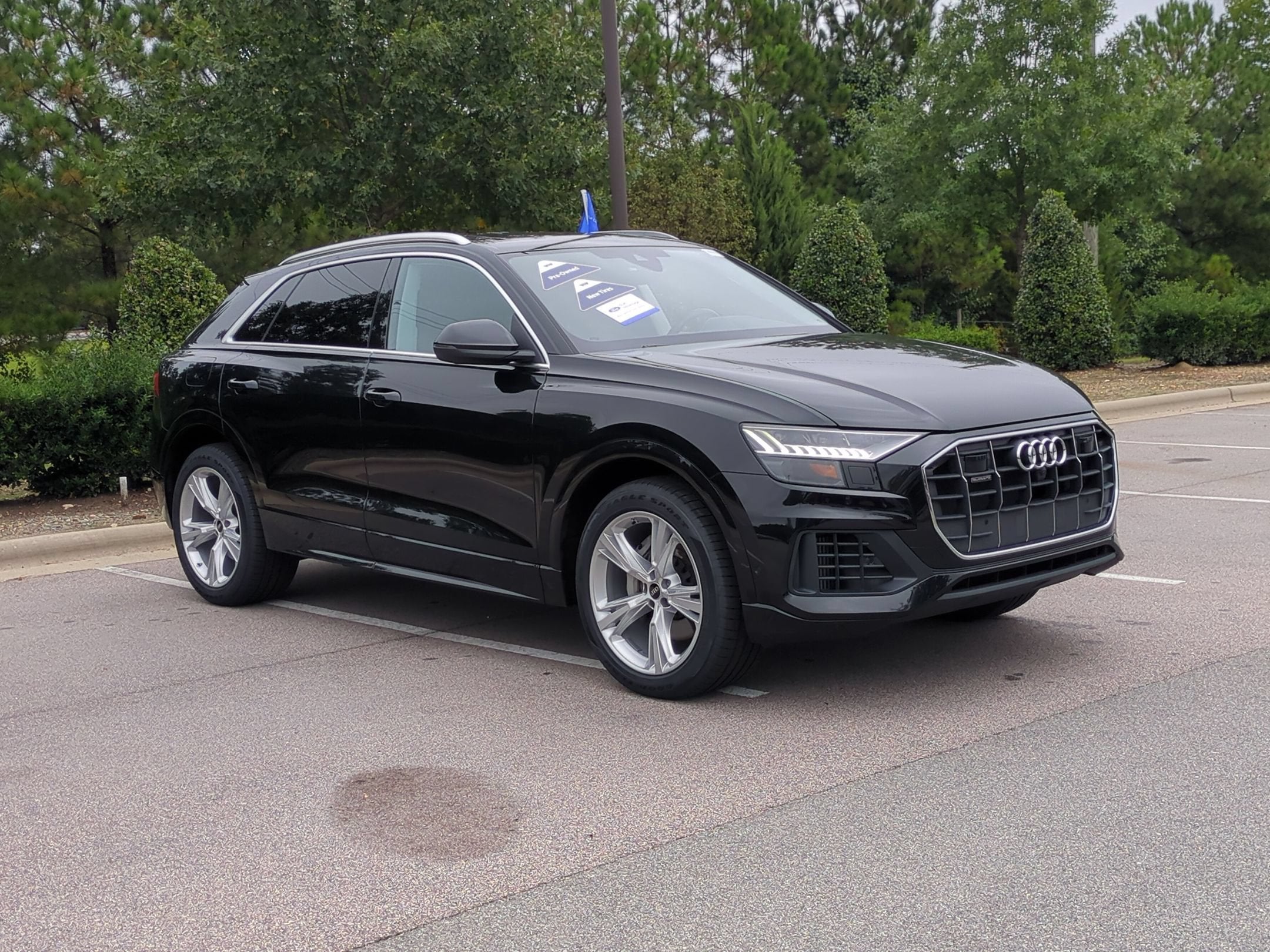 2023 Audi Q8 Premium Plus