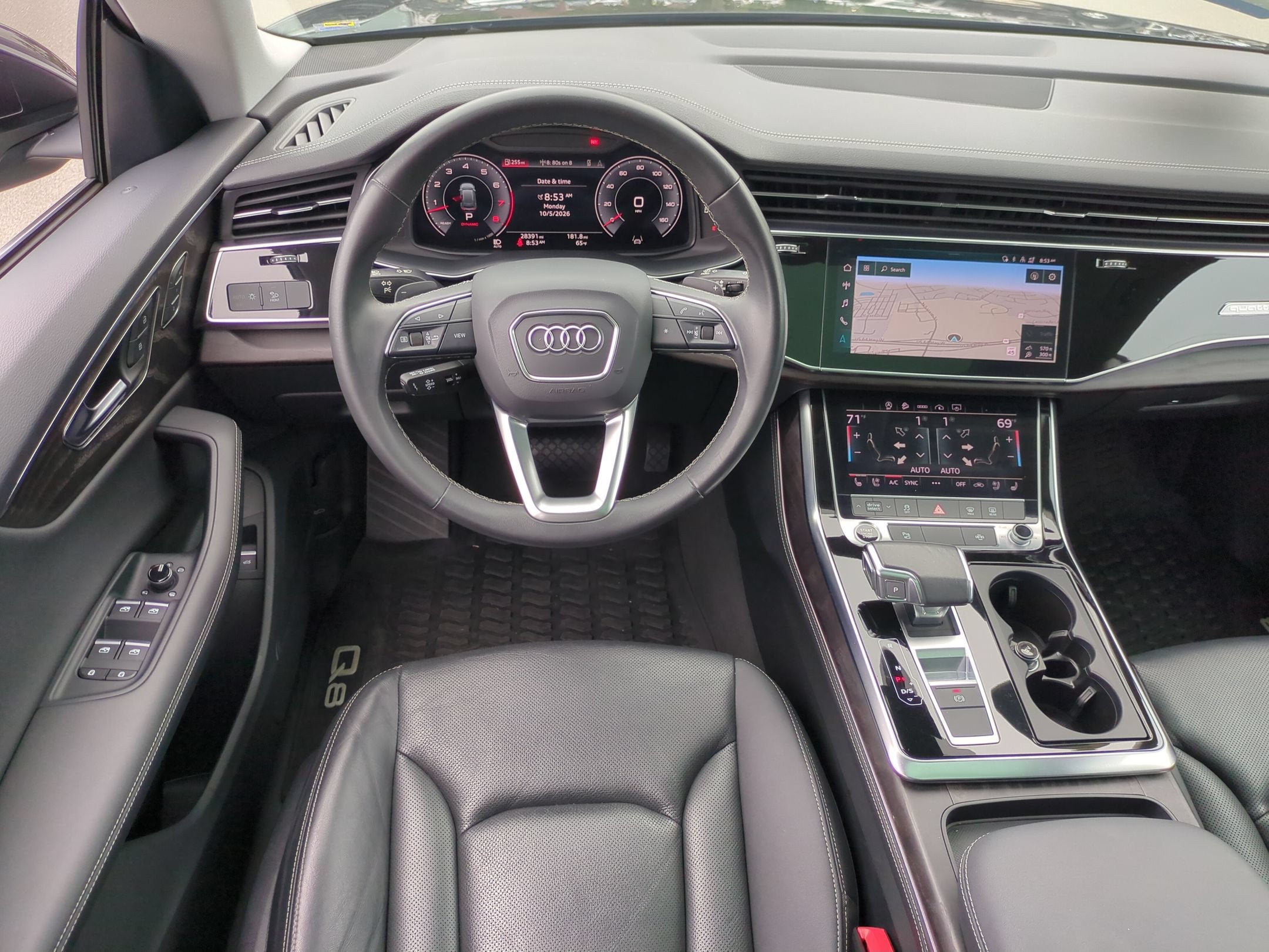 2023 Audi Q8 Premium Plus